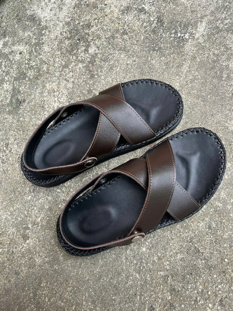 Tại sao sản phẩm thời trang bền bỉ luôn là lựa chọn an toàn khi khởi nghiệp?