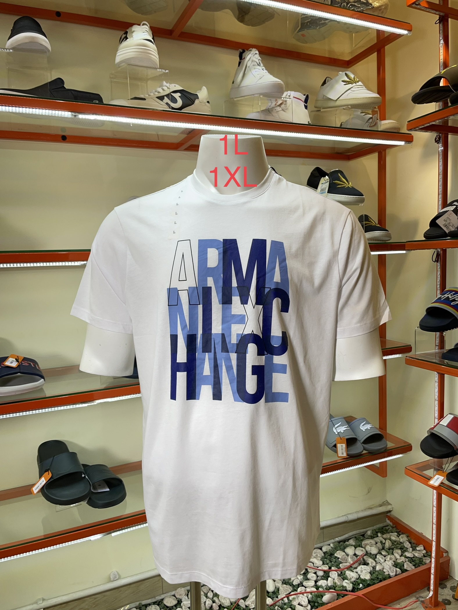 Áo thun A/X cực kì là ưu đãi tại Thiên đường hàng hiệu