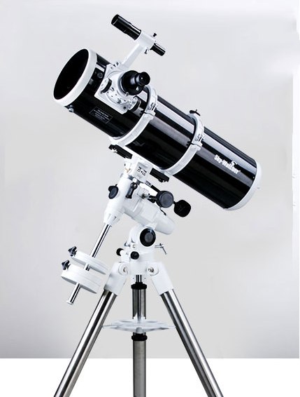 KTV phản xạ Sky-Watcher 150f750 (F5) Parabol kèm chân EQ3-D ống thép