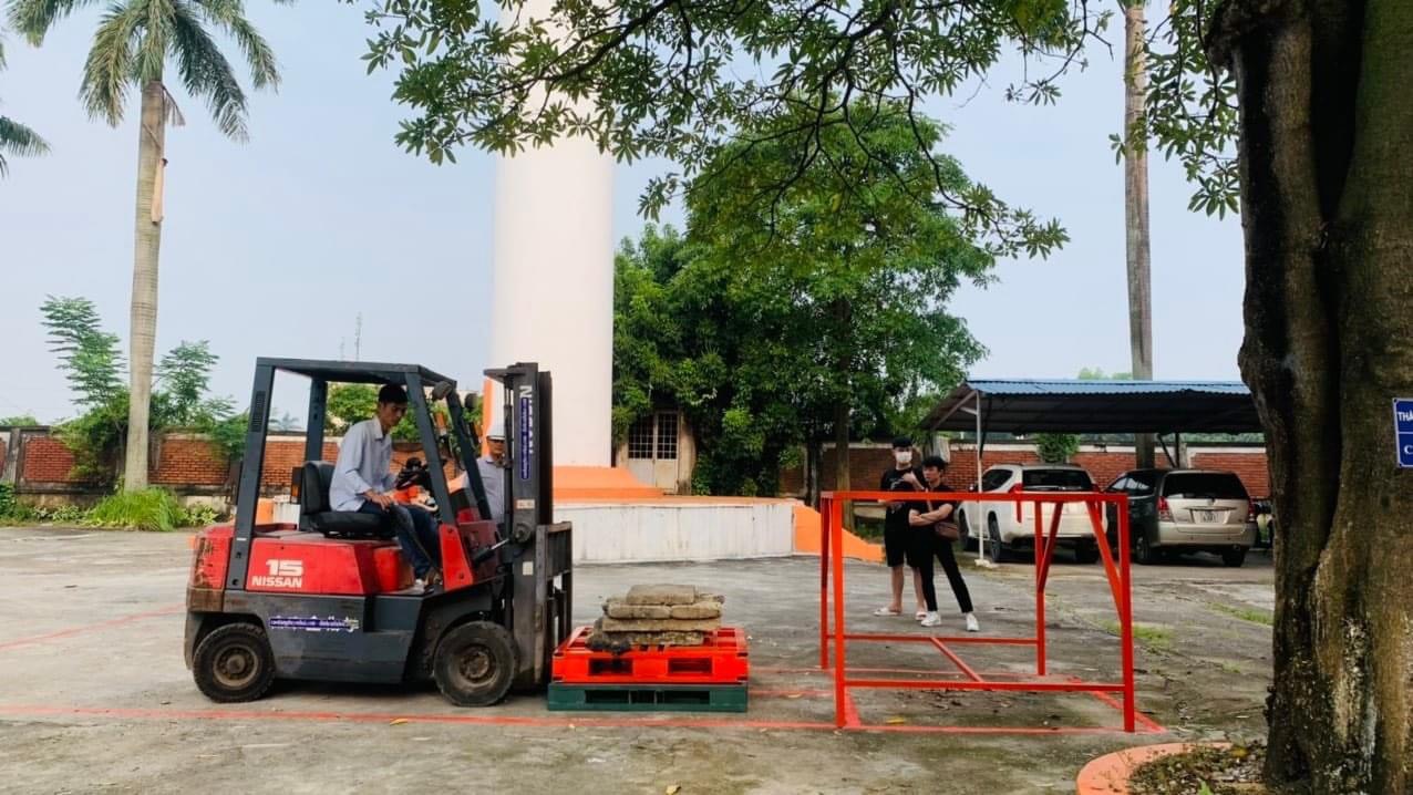 KHAI GIẢNG CÁC LỚP MÁY XÚC TẠI HẢI PHÒNG 0981782767 (Ms Lan)