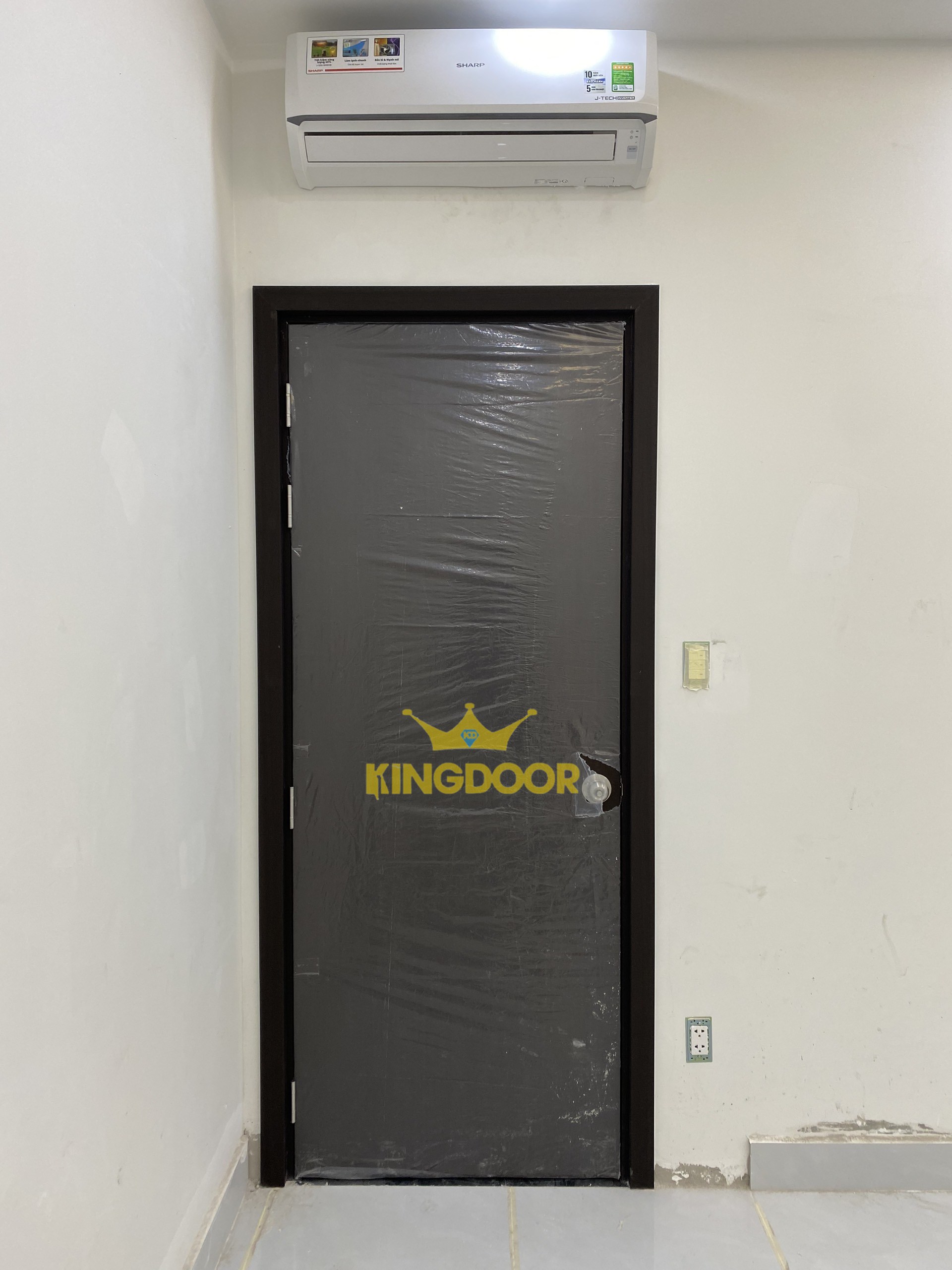 Cửa Gỗ Nhựa Sungyu