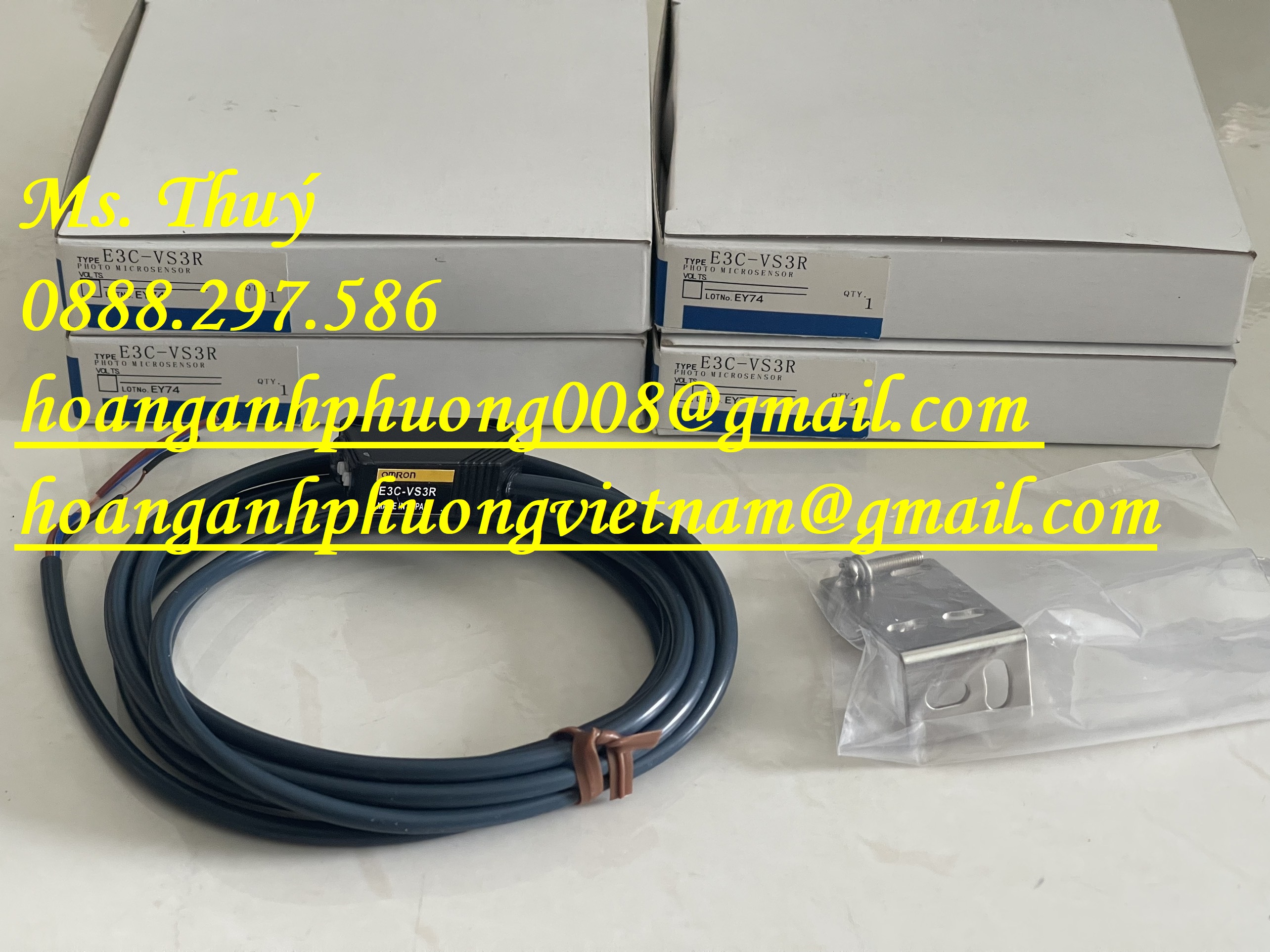 Cảm biến Omron E3C-VS3R 2M - Nhà phân phối Hoàng Anh Phương