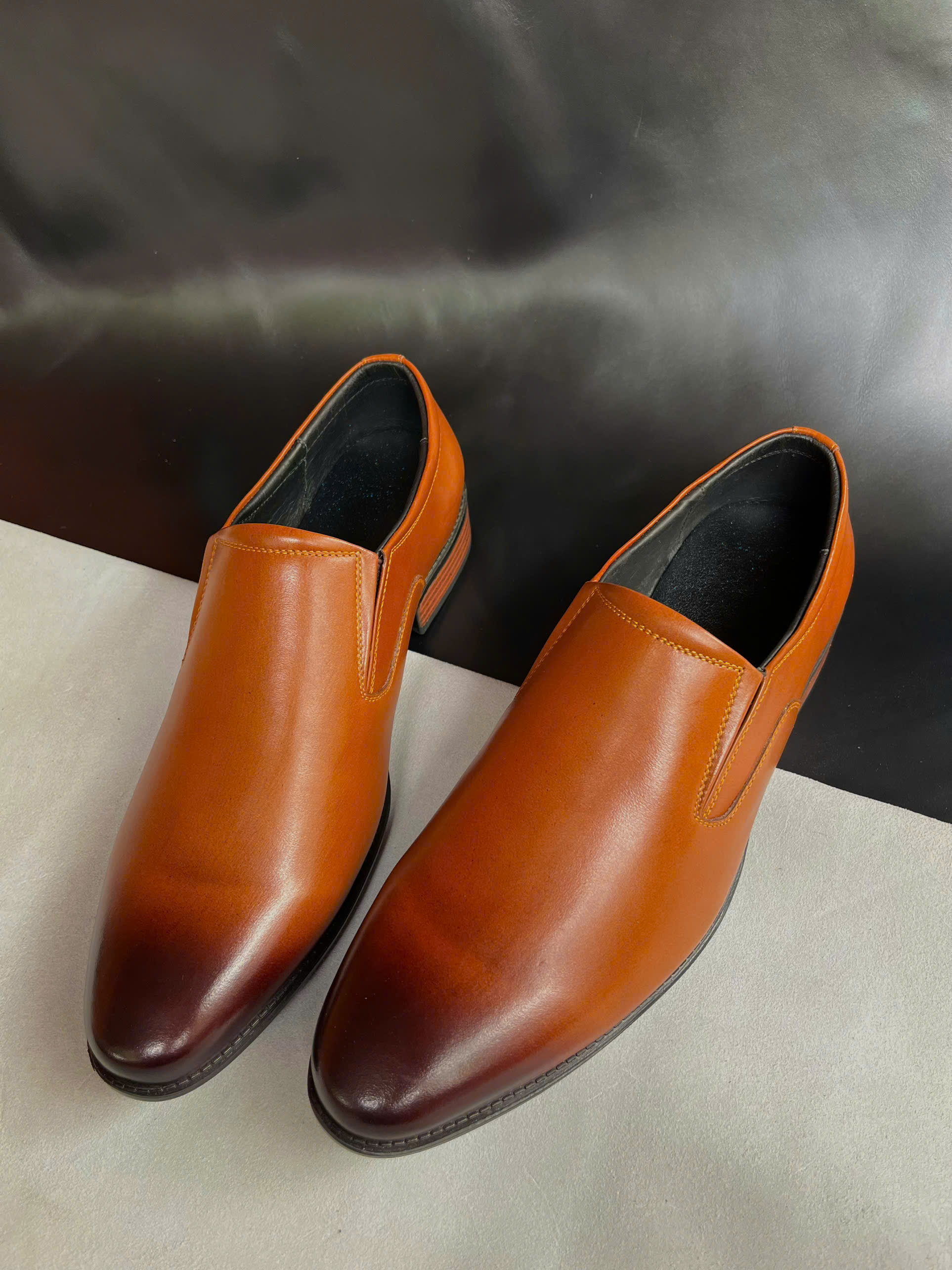 Giày nam da bò thật nguyên tấm siêu xịn