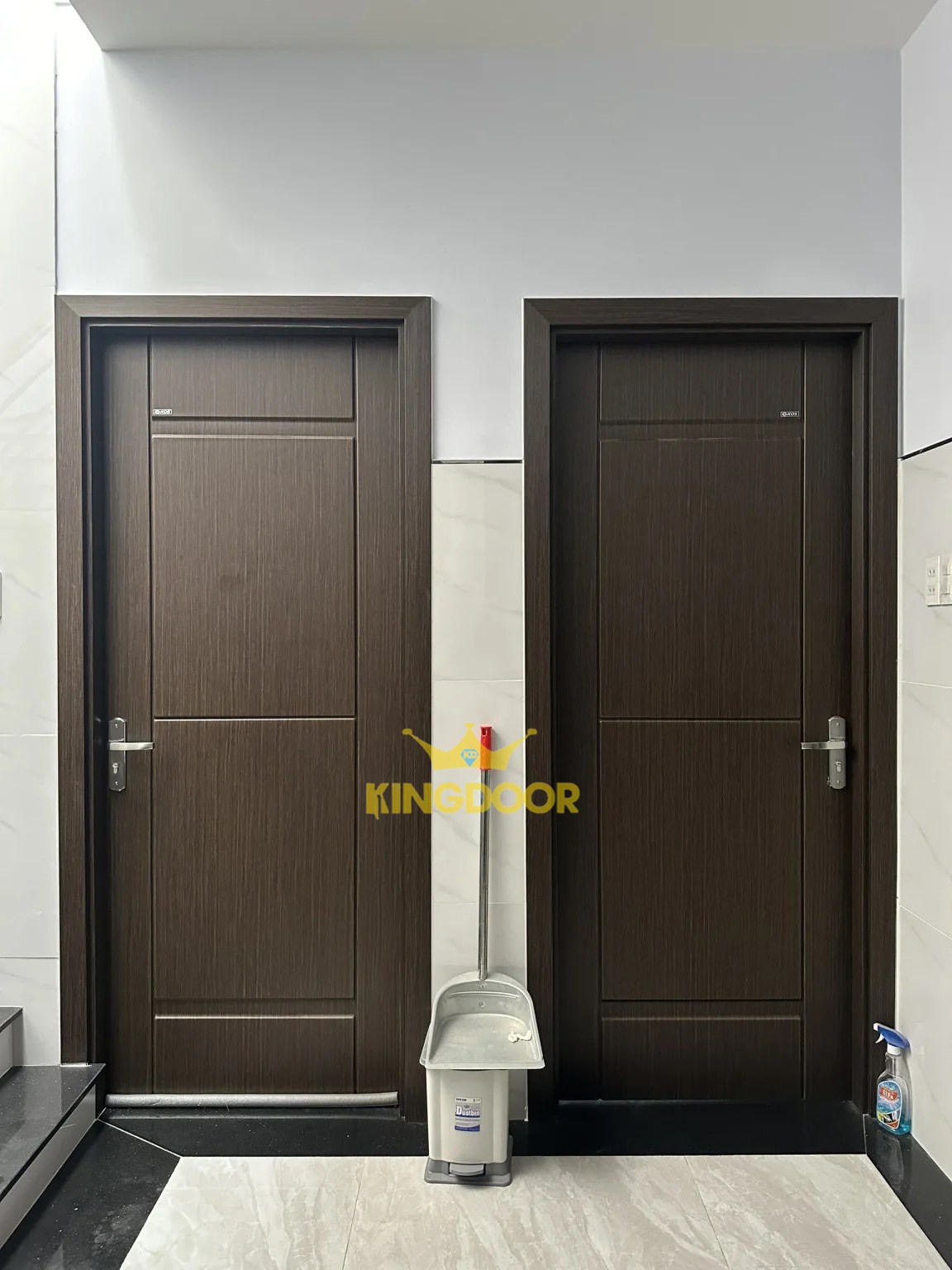 Cửa Nhựa ABS Hàn Quốc Tại Gò Vấp - Thiết Kế Sang Trọng