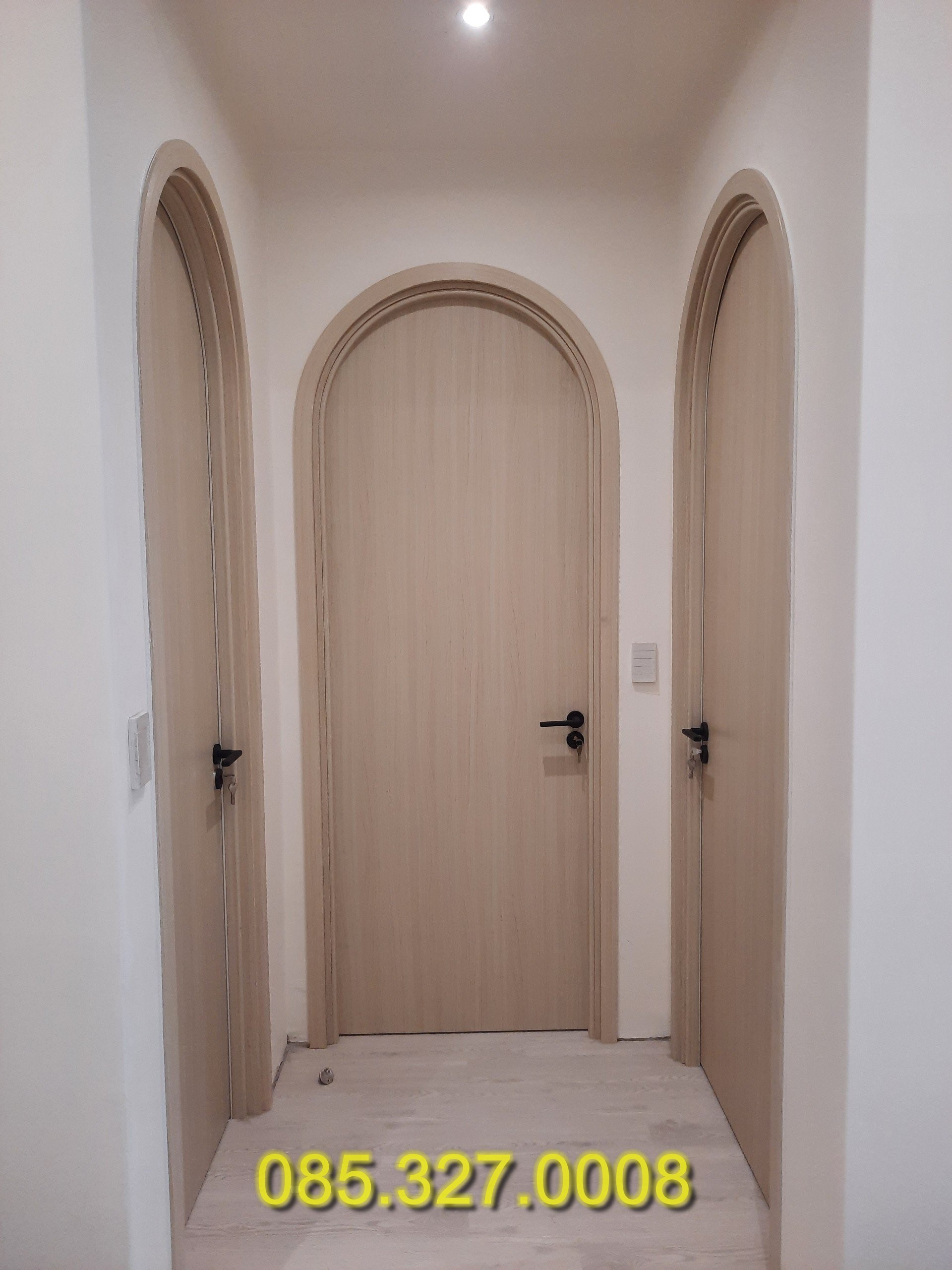 Cửa nhựa Vòm composite tại Dĩ An