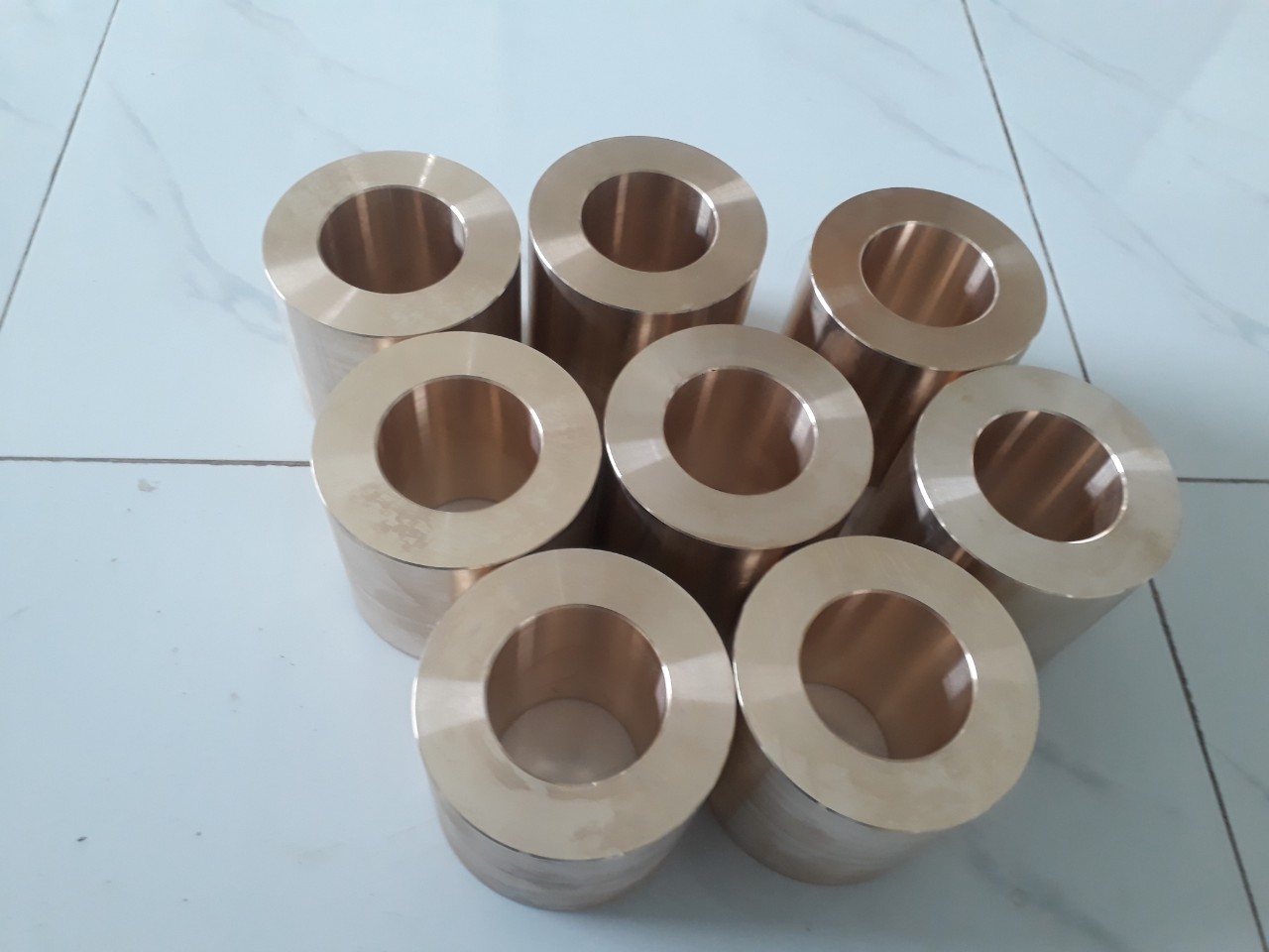 Tổng đại lý cung cấp các loại bạc đồng tự bôi trơn, bạc cầu, bạc Graphite