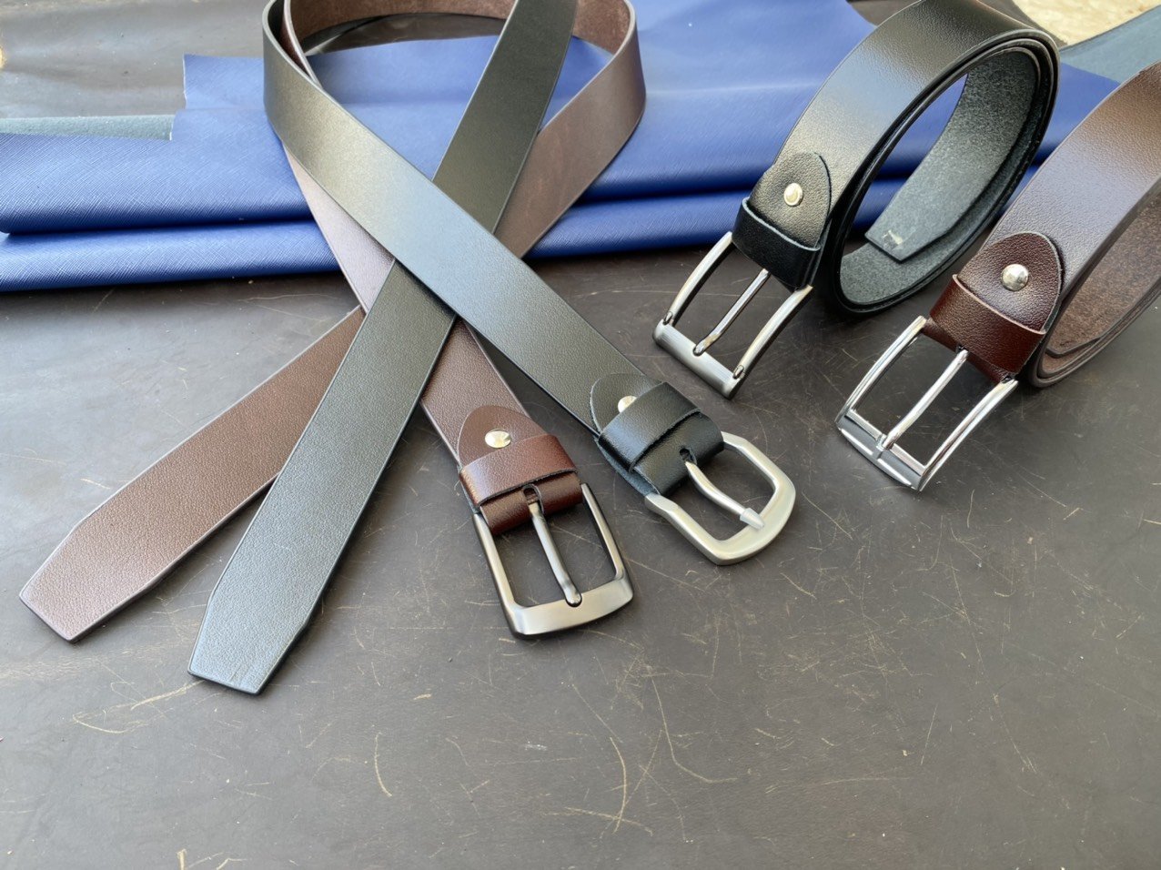 Doanh Nghiệp Chuyên Sản Xuất Thời Trang Đồ Da