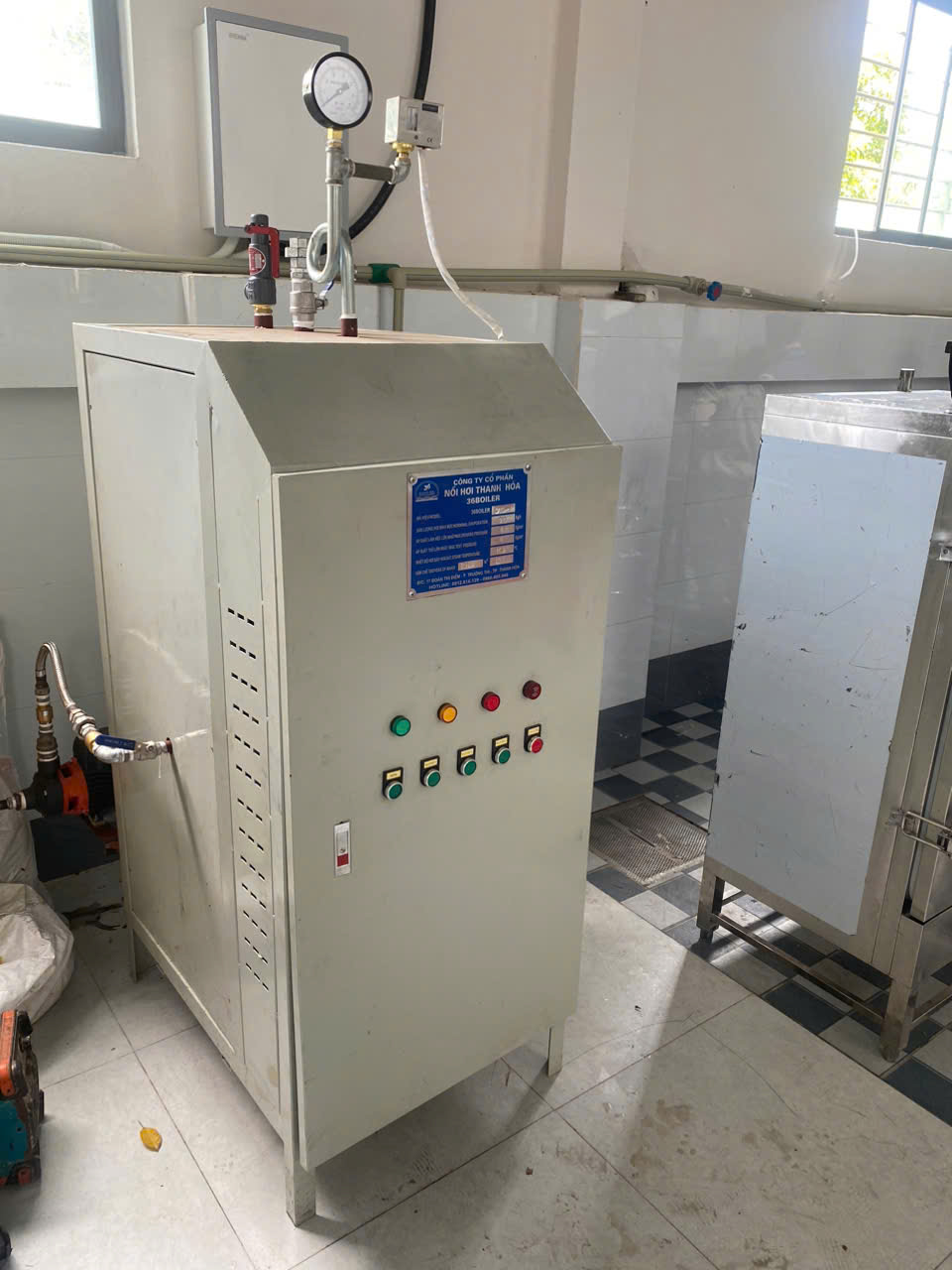 Nồi hơi đốt điện công suất 100kw