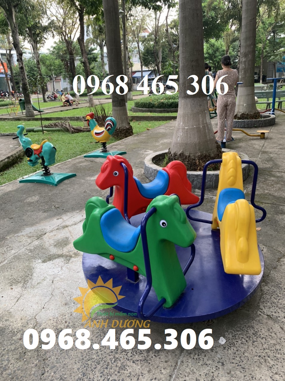Mâm quay 3 con ngựa nhập khẩu dành cho trẻ em
