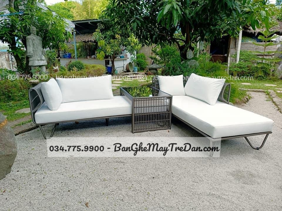 Mẫu sofa góc mây nhựa tiện lợi