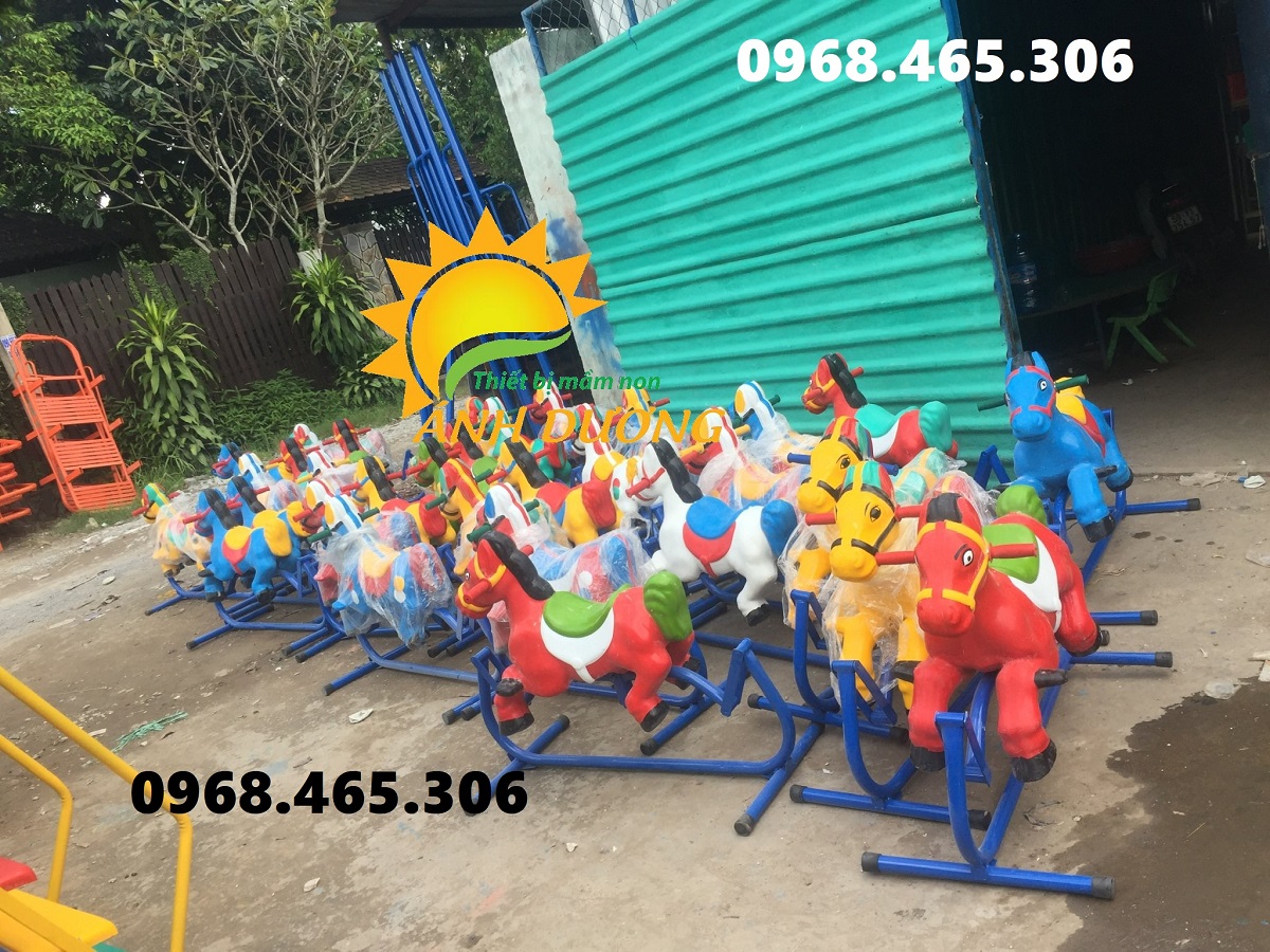 Ngựa nhún khớp nối dành cho trẻ mầm non