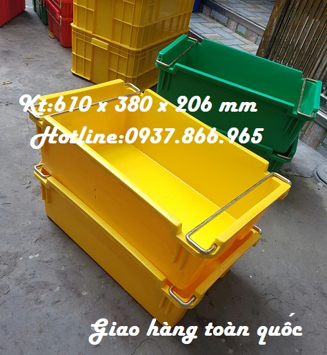 Bán thùng A2, thùng có quai đựng kim khí, khay nhựa có quai sắt