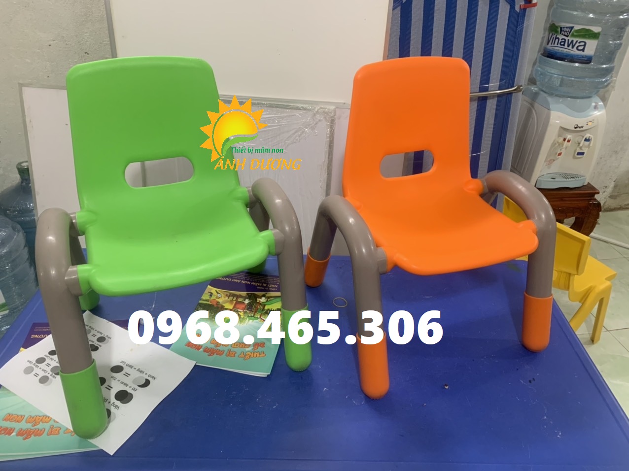 Ghế tay vịn mầm non, ghế nhựa mầm non nhập khẩu