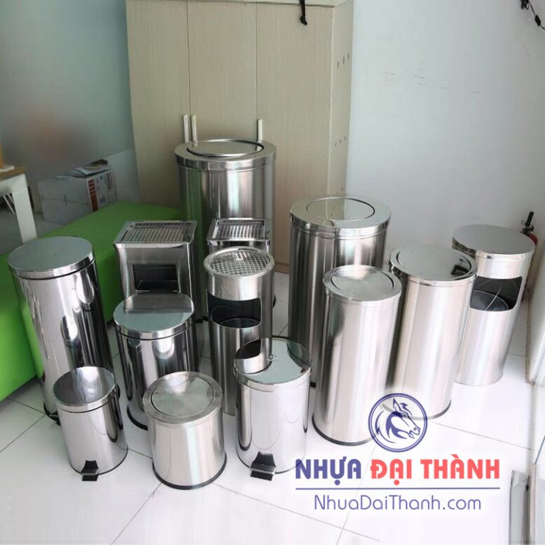 Thùng rác inox đạp chân tiện dụng nhiều dung tích