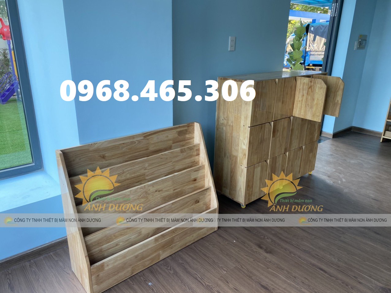 Kệ sách mầm non bằng gỗ, kệ đồ dùng mầm non