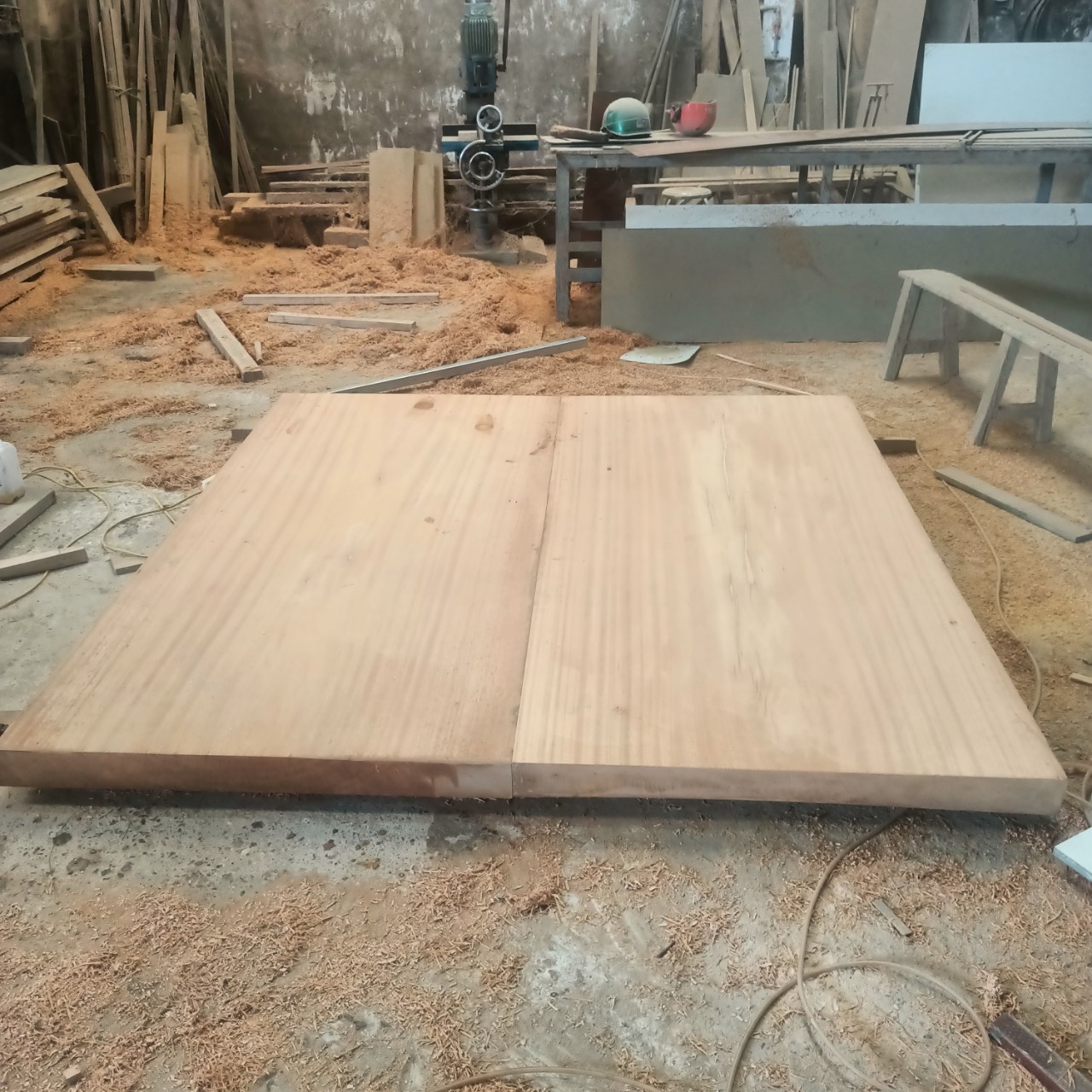 Thanh lý bộ sập phản gỗ nguyên khối tấm liền giá rẻ