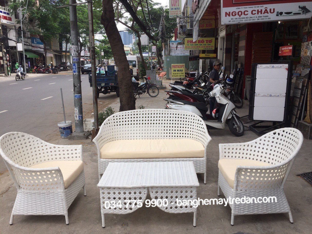 Bộ bàn ghế phòng khách màu trắng đẹp