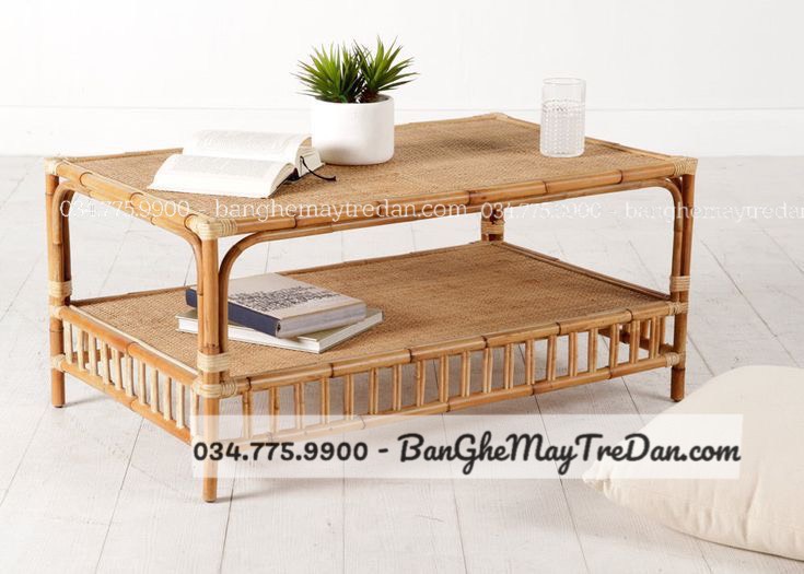 Bàn mây tre đan hiện đại