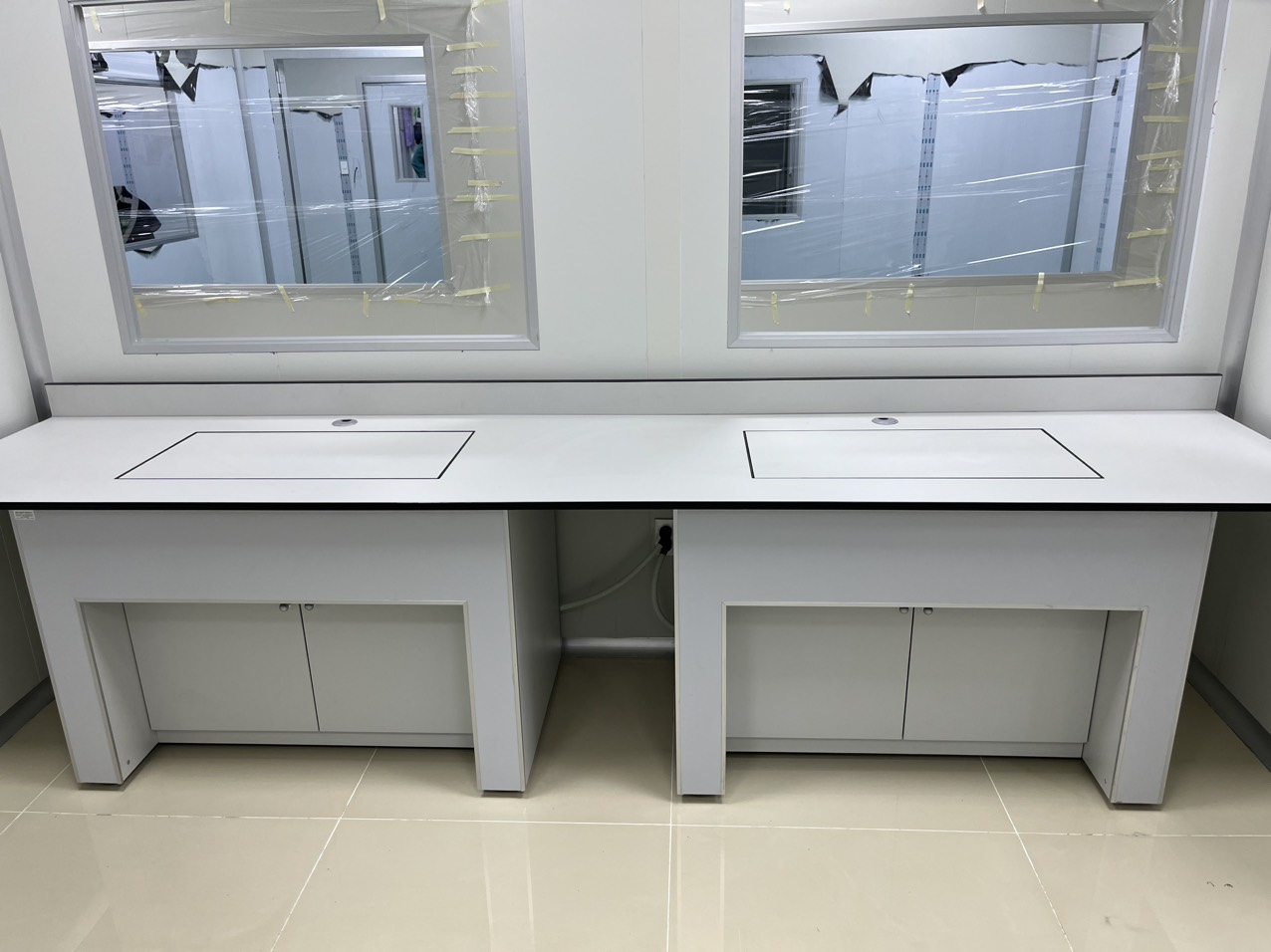 Bàn chống rung thiết kế chuyên dụng để đặt cân 3,4 số lẻ