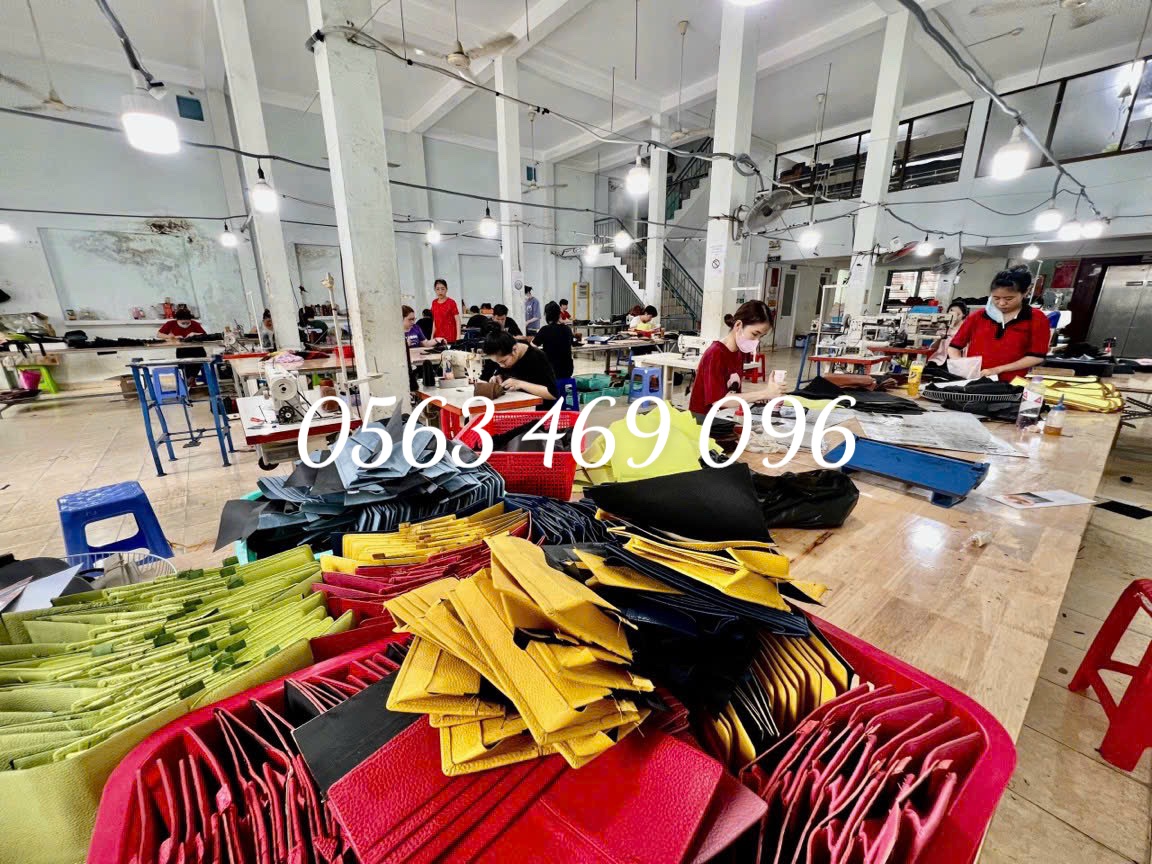 Tìm đại lý đồ da B.ò và da C.á Sấu thật TPHCM