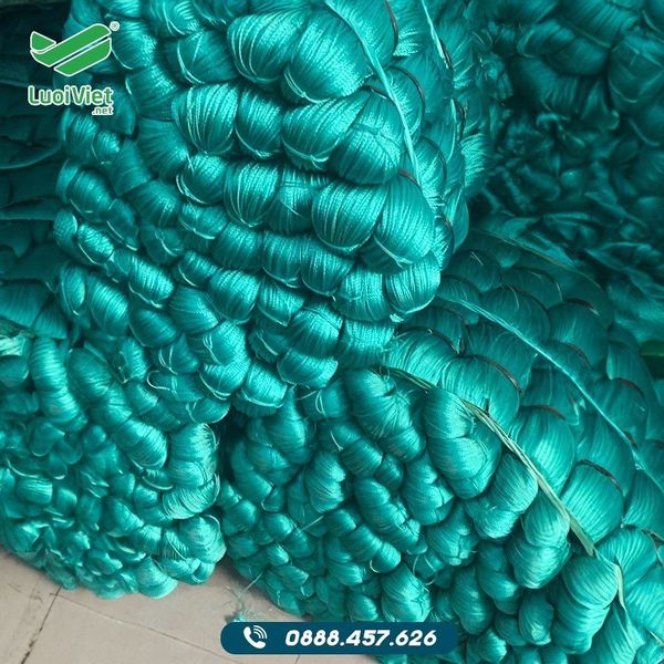 Chỉ may lưới bao che công trình xây dựng