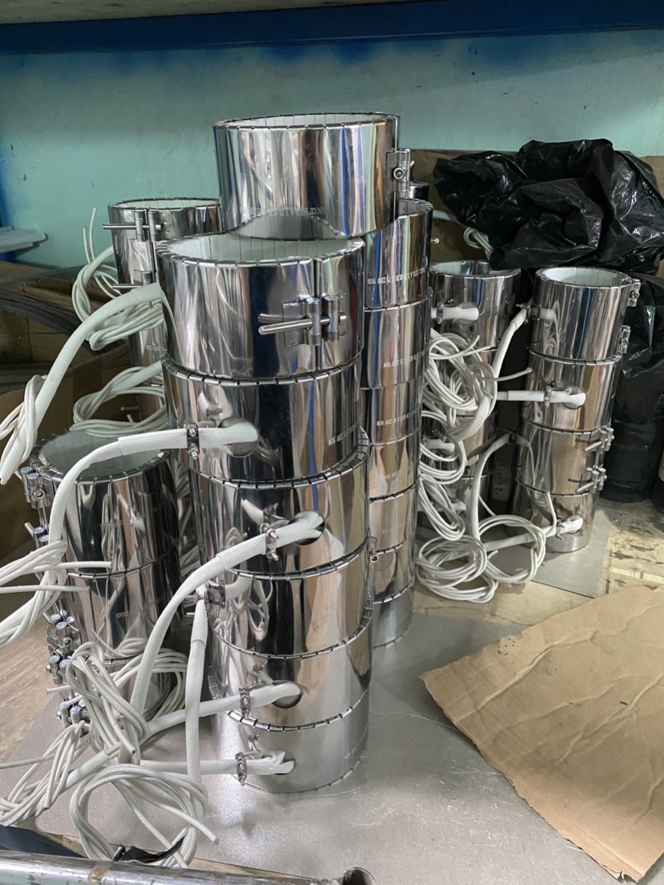 Điện trở máy đúc nhôm, điện trở vòng sứ, điện trở năng lượng mặt trời