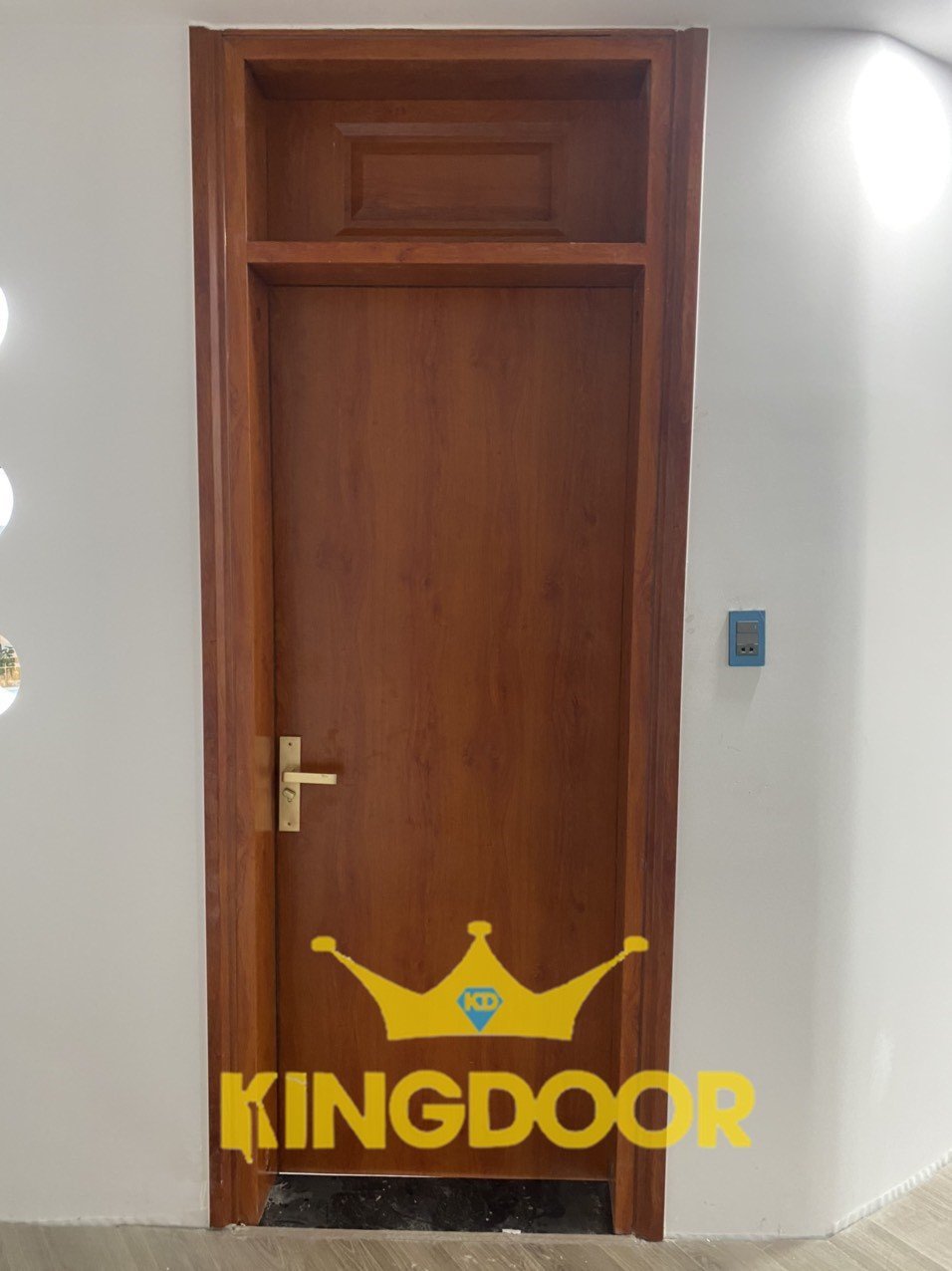 Cửa Thép Vân Gỗ Tại Quận 2 - Mẫu Cửa Chất Lượng