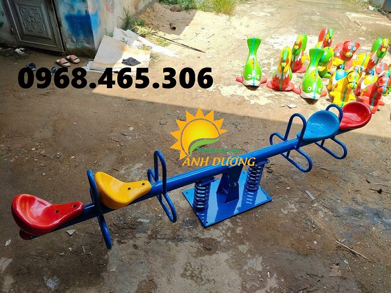 Bập bênh composite khung sắt dành cho trẻ mầm non