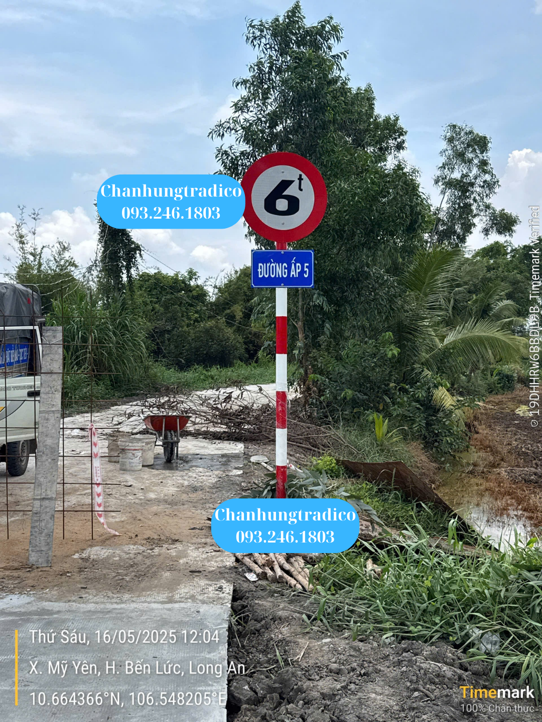 Sản xuất và cung cấp các loại biển báo giao thông phản quang