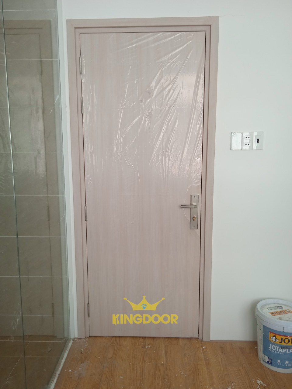 Dòng Cửa Nhựa Giả Gỗ Cao Cấp