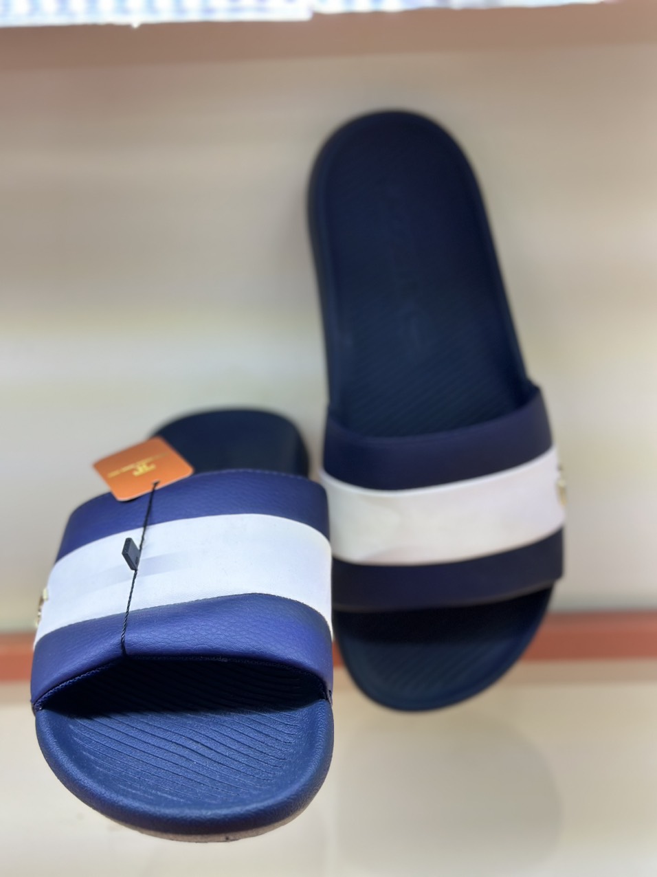 Dép Lacoste chính hãng nhập Mỹ