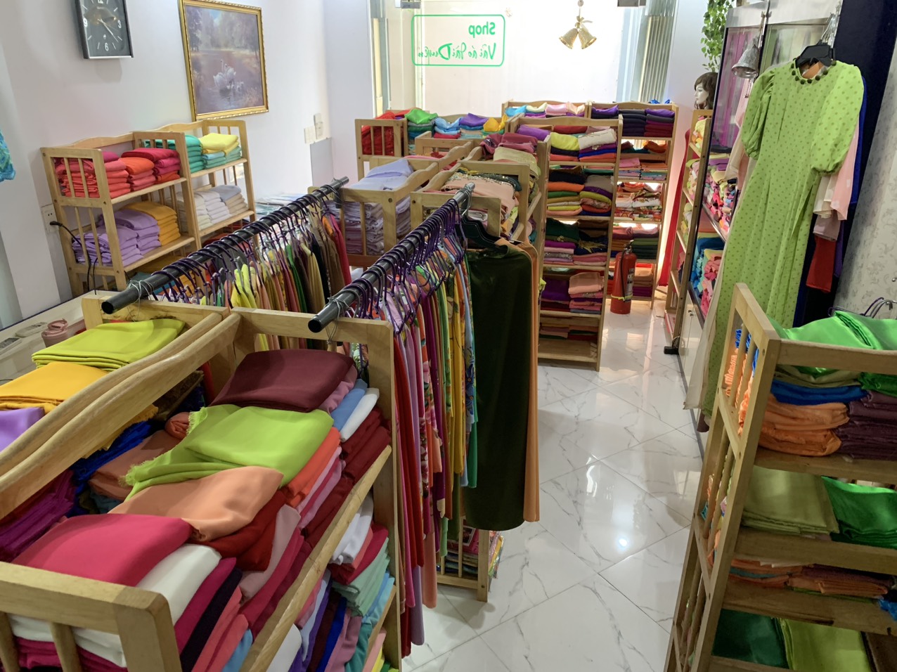 Chính Chủ Sang Lại Shop Vải Áo Dài Cao Cấp