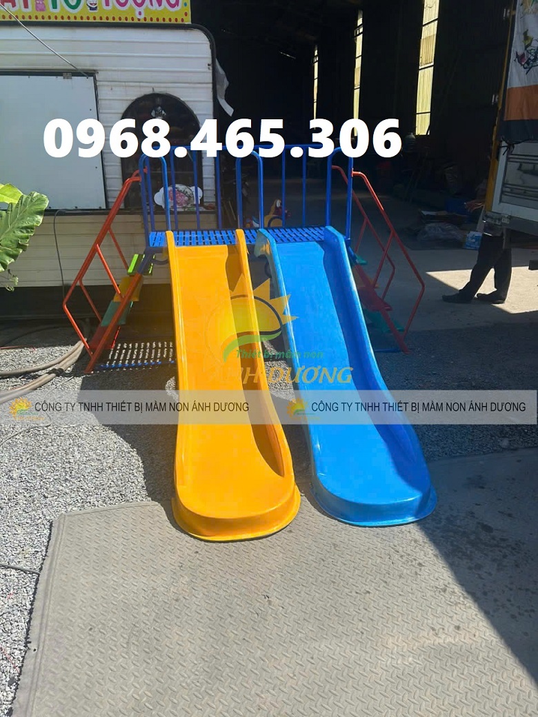 Cầu trượt đôi 2 máng nhựa composite dành cho trẻ em