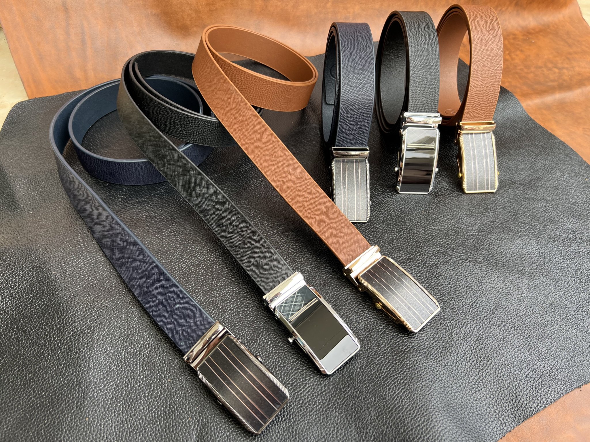 Xưởng Ví, Dây Lưng Da Sản Xuất Trực Tiếp