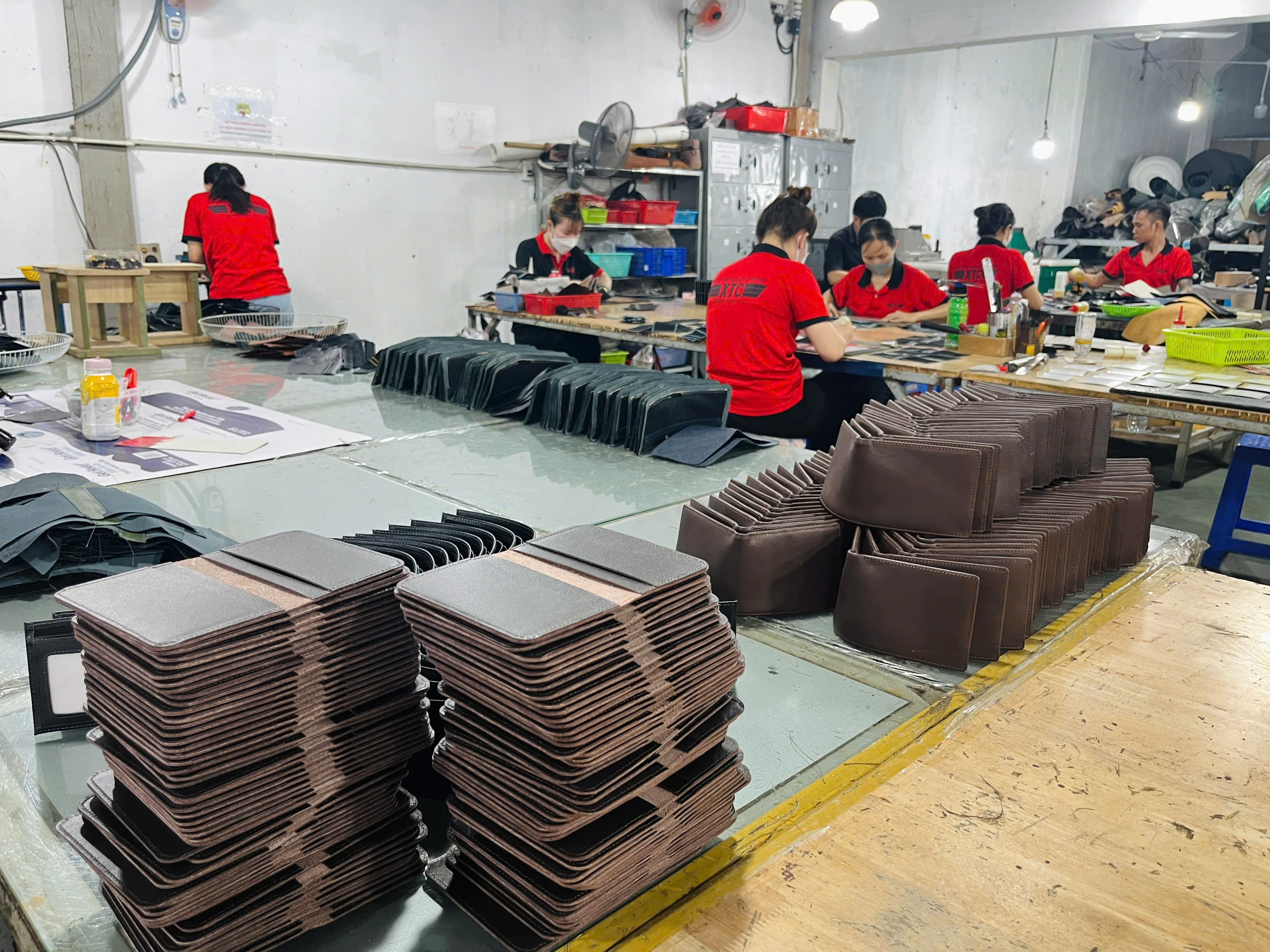 sỉ đồ da thật giá tận xưởng