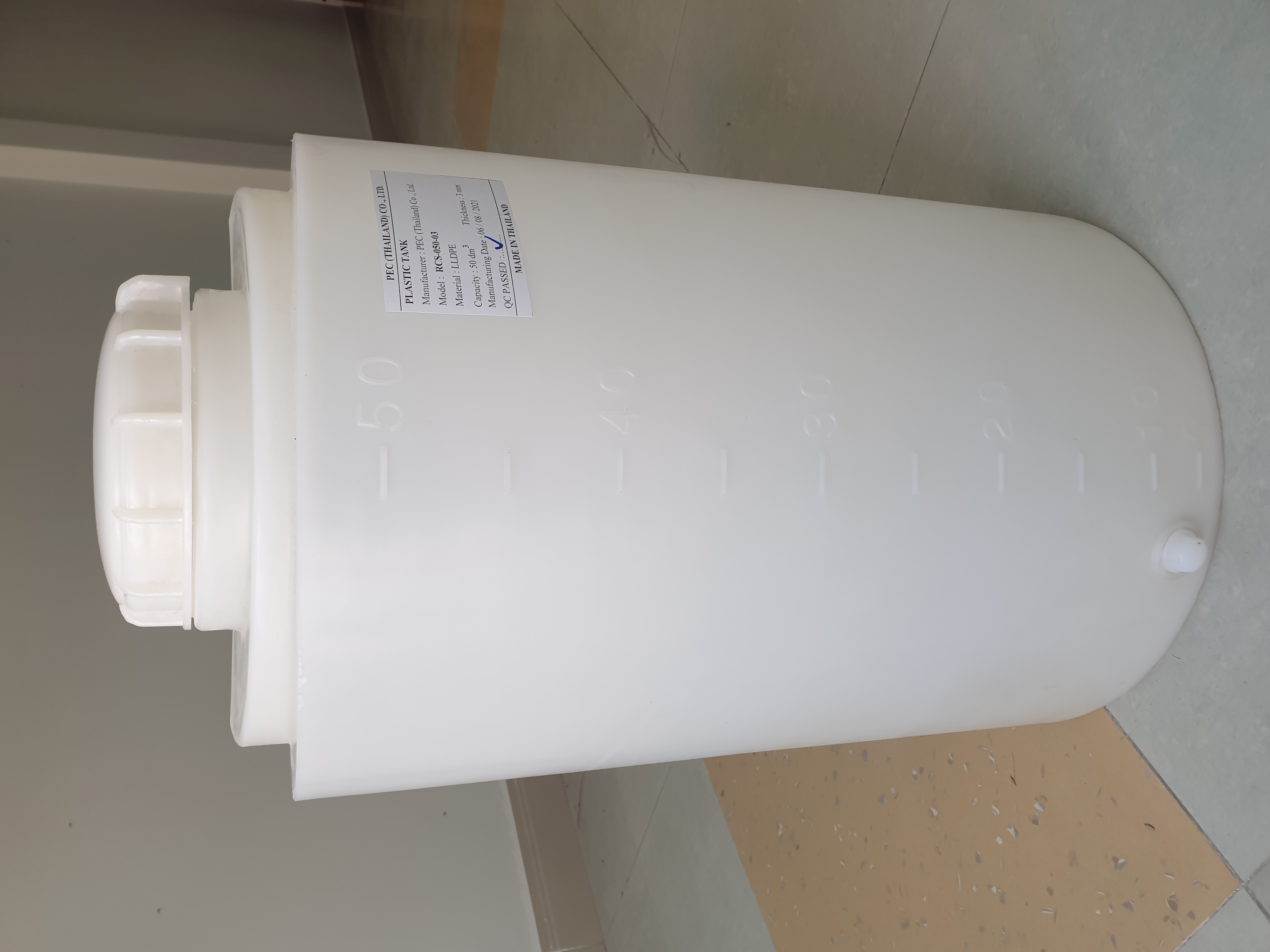 bồn nhựa PE hãng PEC 300L model : RCS-300-05