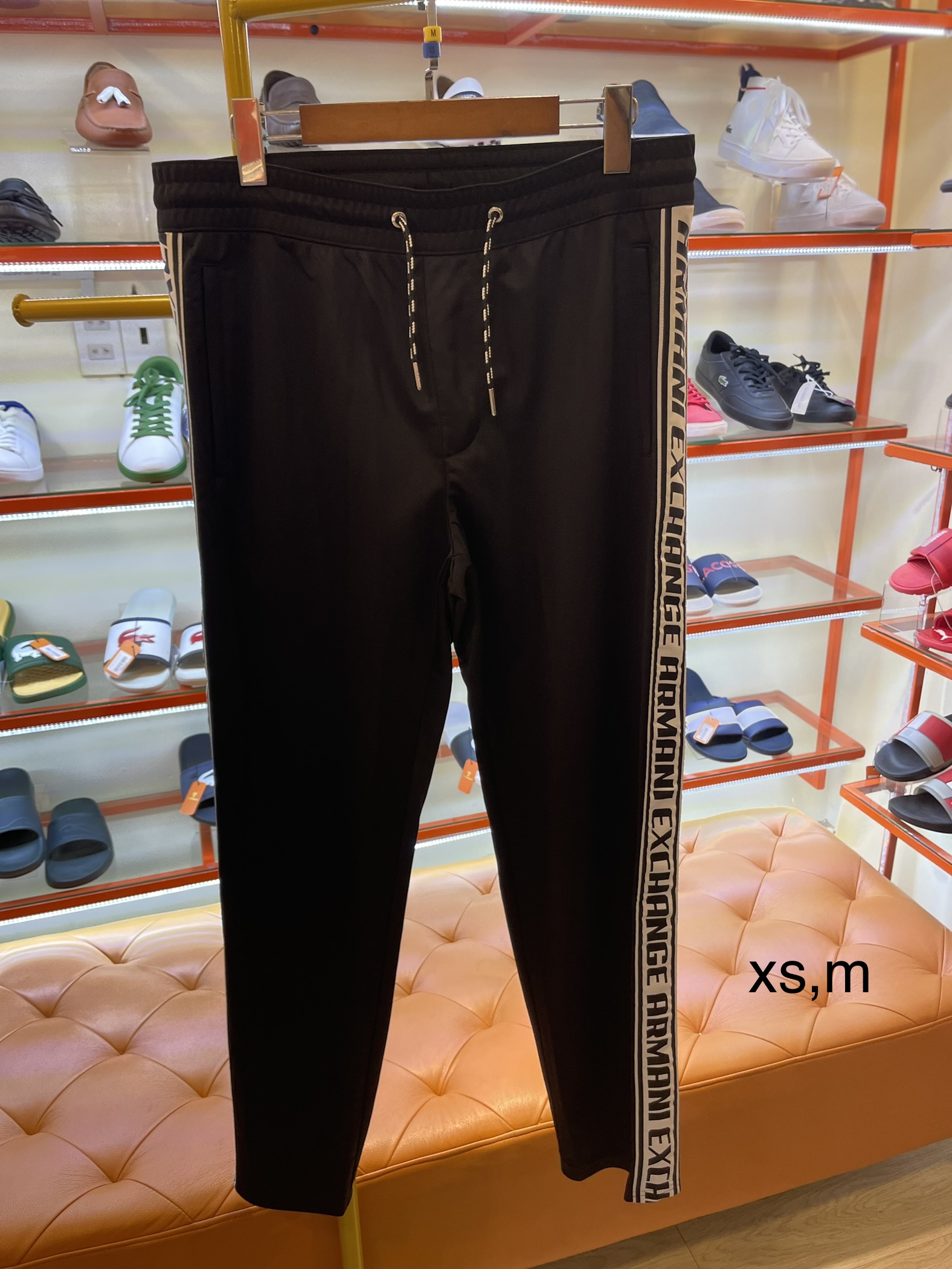 Quần thun dài A X chính hãng