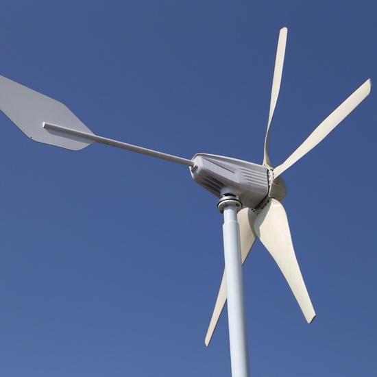 Lắp Đặt Hệ Thống Điện Gió Gia Đình