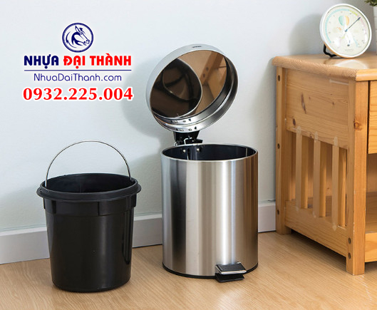 Thùng rác inox đạp chân tiện dụng (nhiều dung tích lựa chọn)-Nhựa Đại Thành