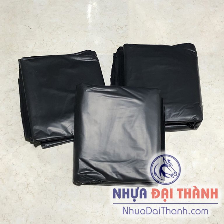 Túi rác đen dày dặn phù hợp cho nhiều thùng rác từ dung tích nhỏ đến lớn