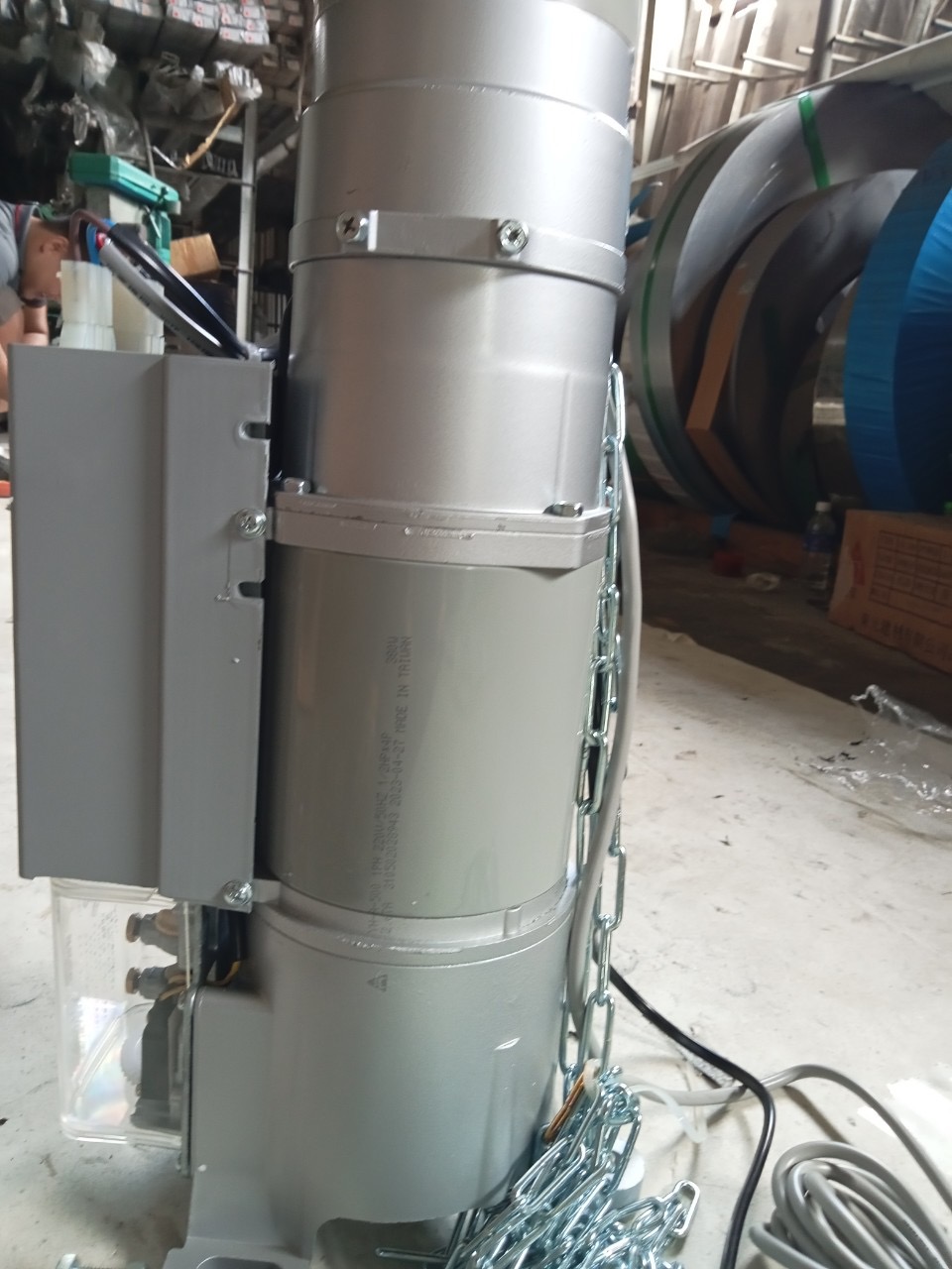 mô tơ cửa cuốn yh đài loan