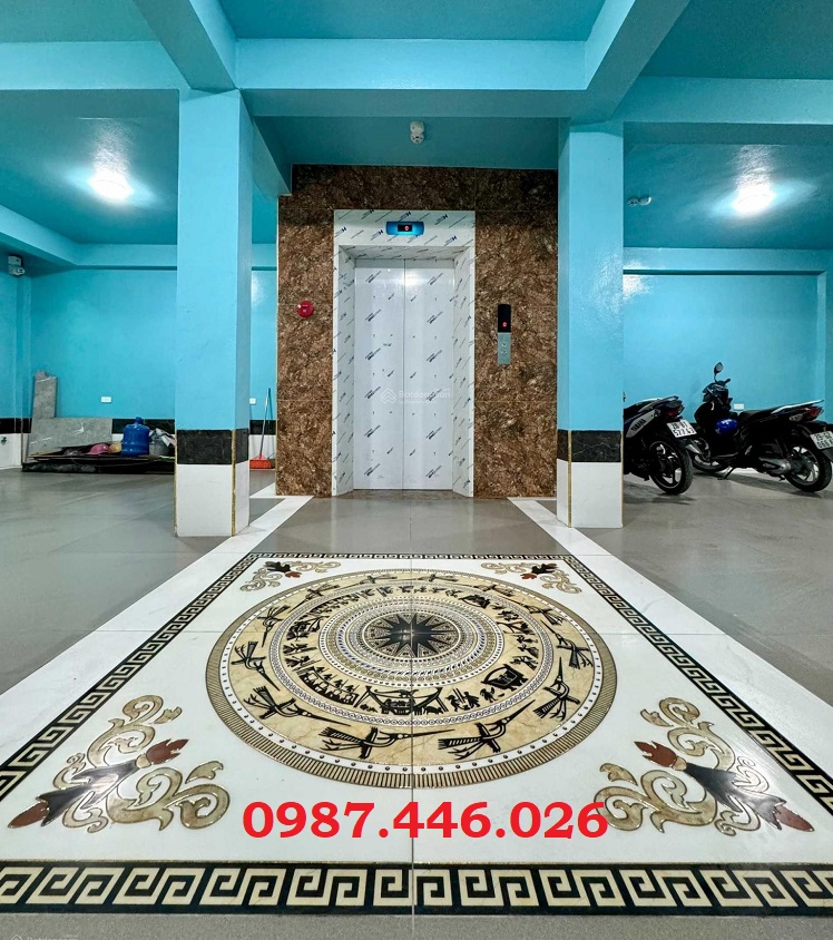 Gạch lát cửa thang máy HP2732