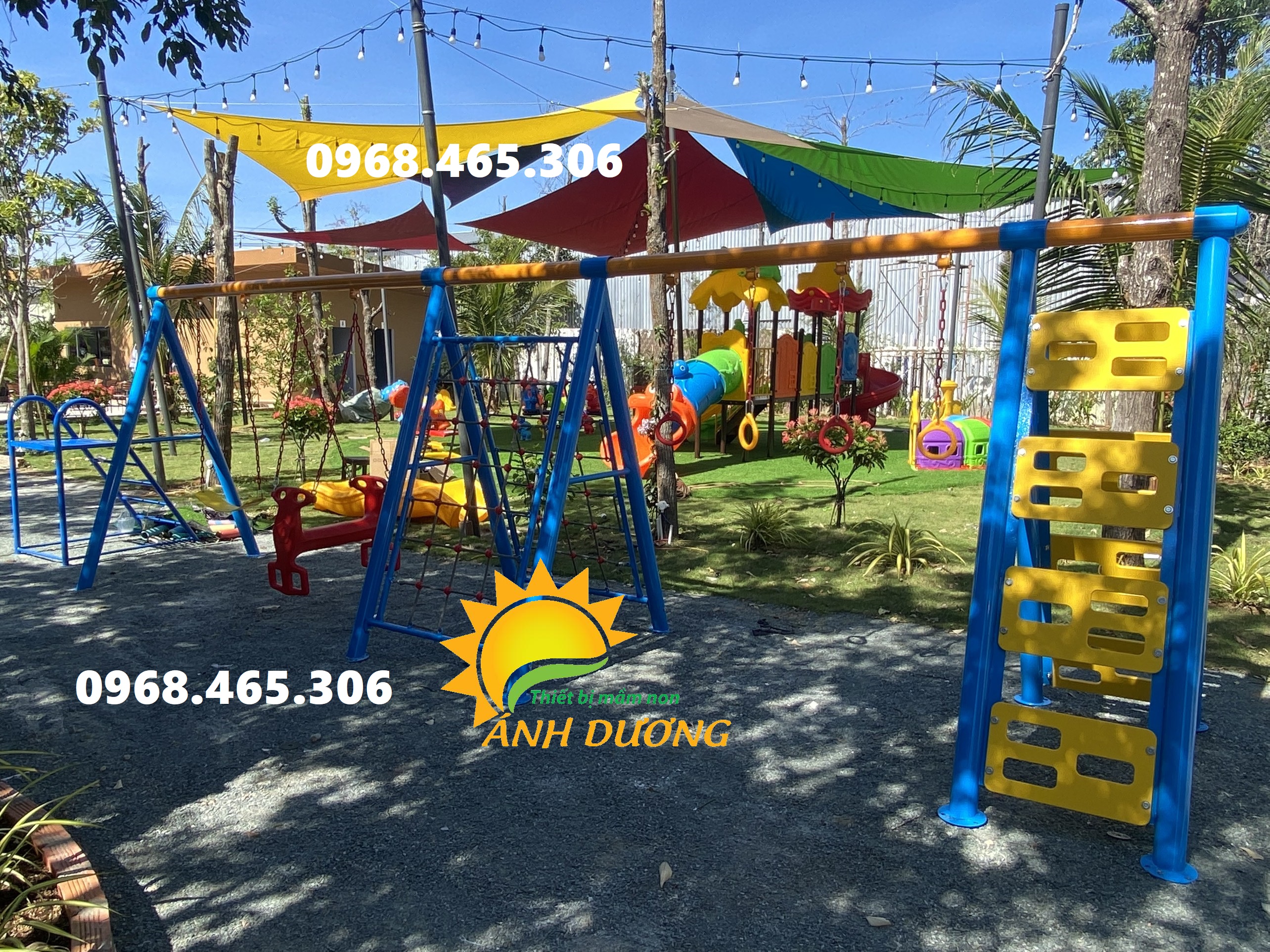 Thang leo liên hoàn kết hợp xích đu nhập khẩu cho bé