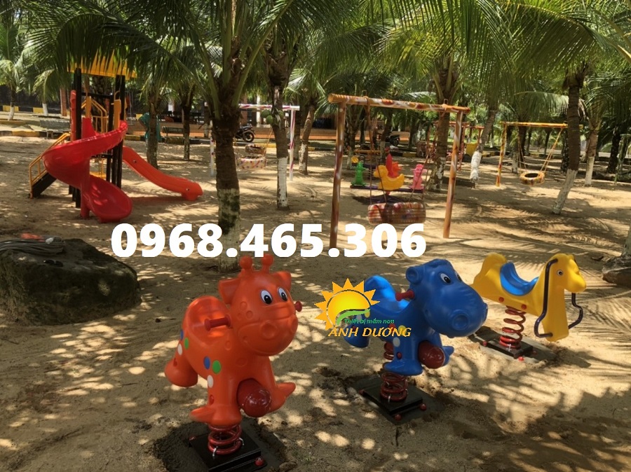 Thú nhún lò xo ngoài trời dành cho trẻ em chất lượng cao