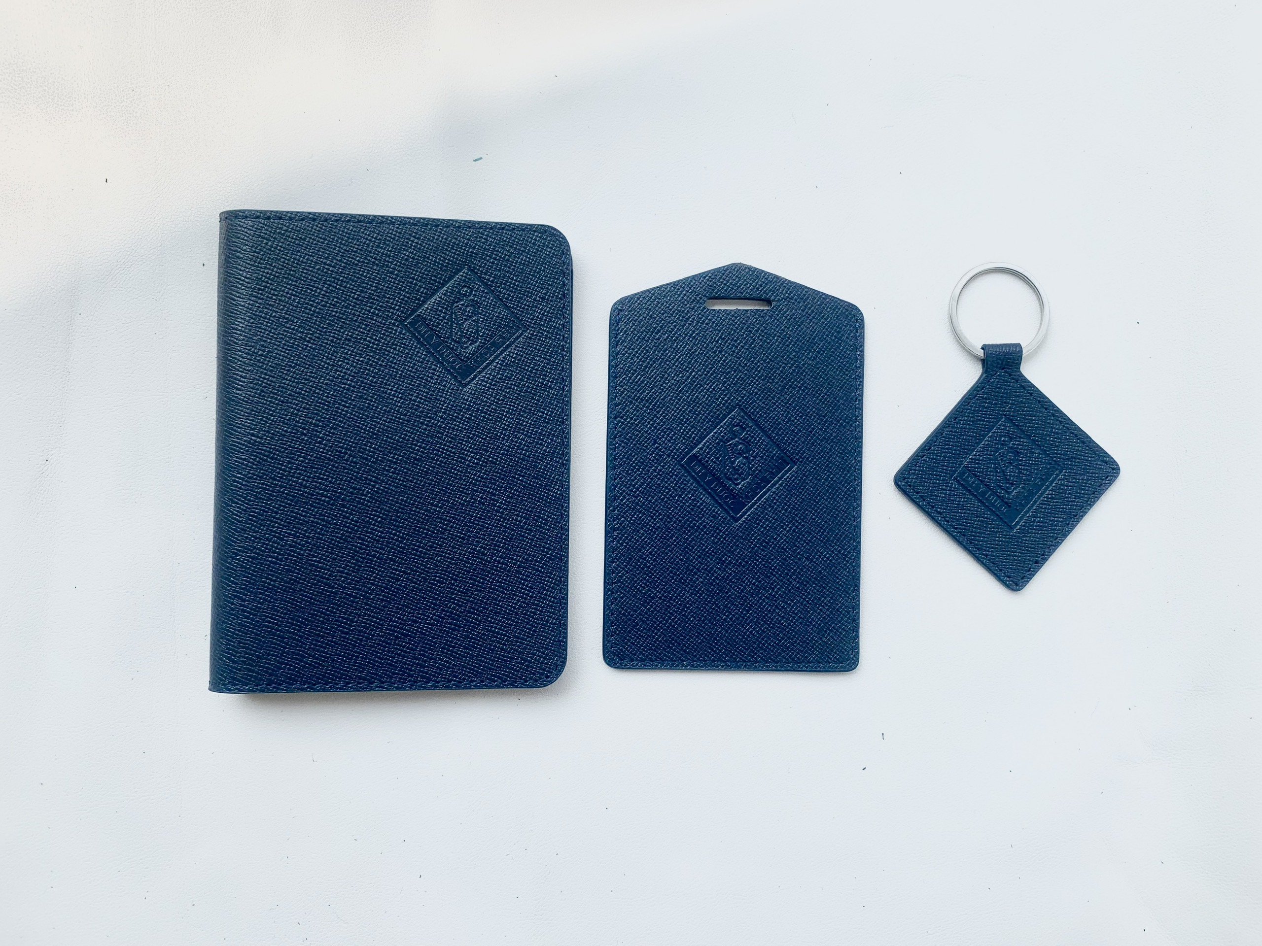 Quà tặng doanh nghiệp  XTC.GIFT luôn luôn đồng hành cùng bạn