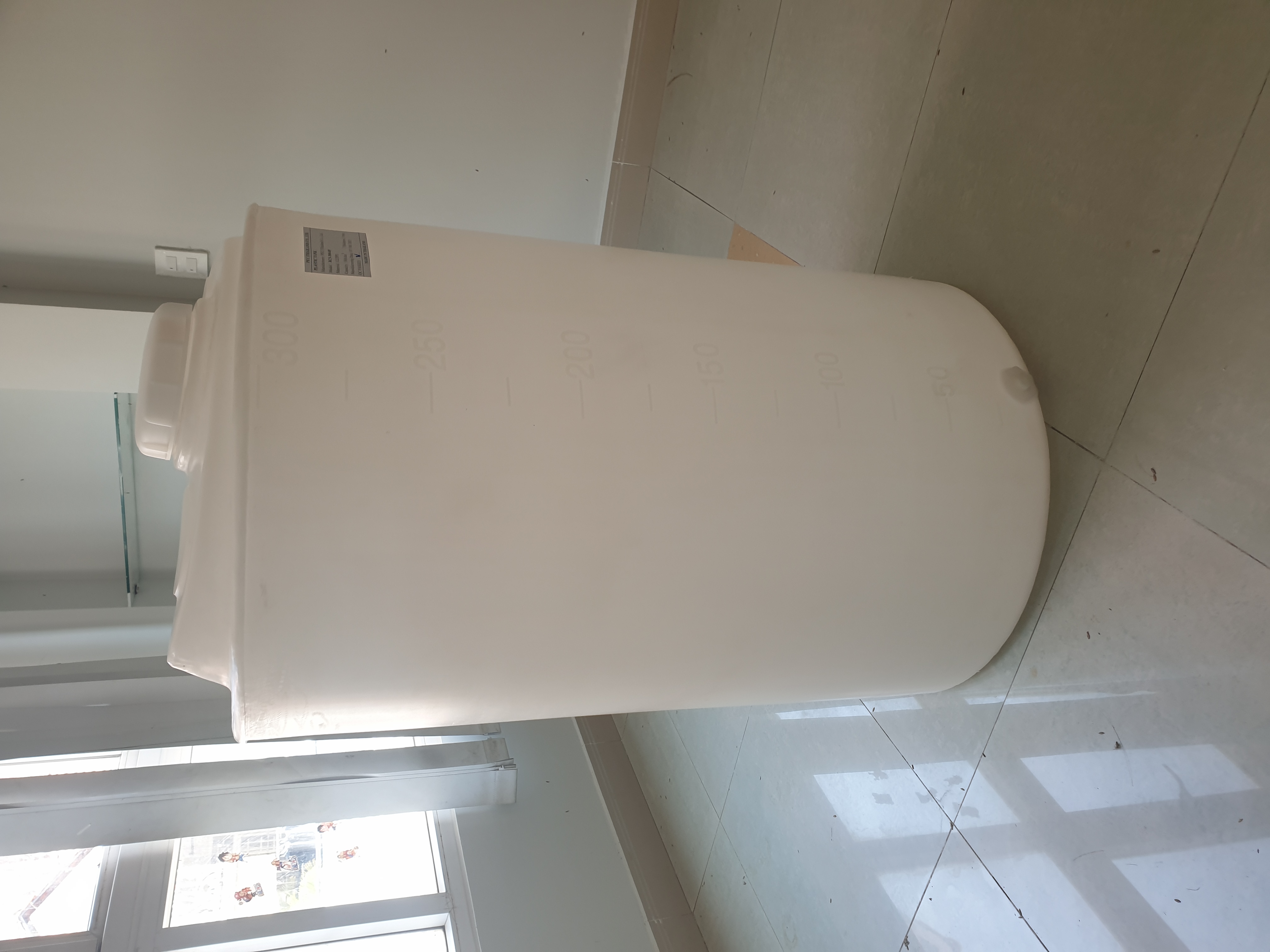 bồn nhựa PE hãng PEC 200L model : RCS-200-04