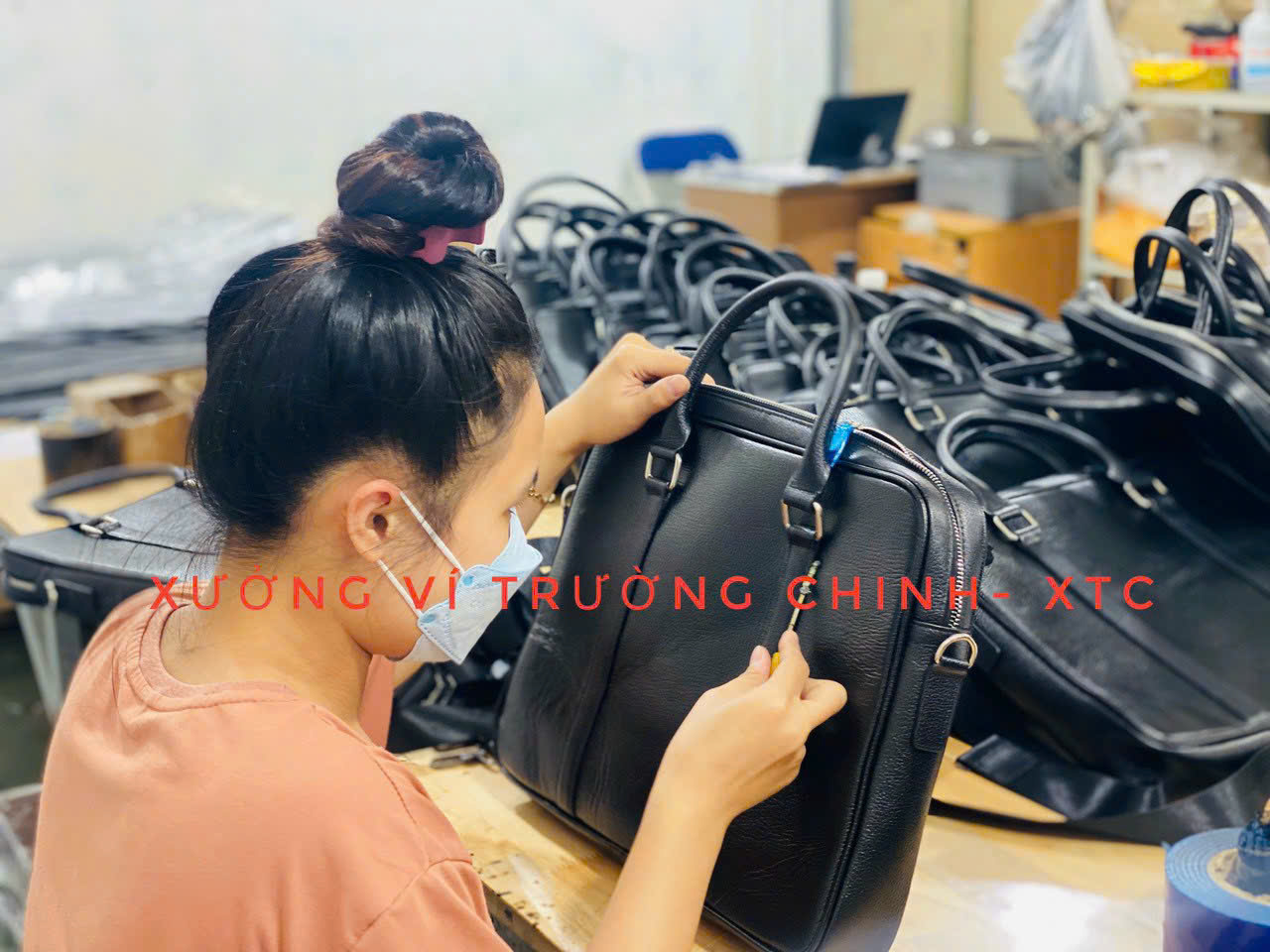 Xưởng chuyên các mặt hàng da thật tại TPHCM