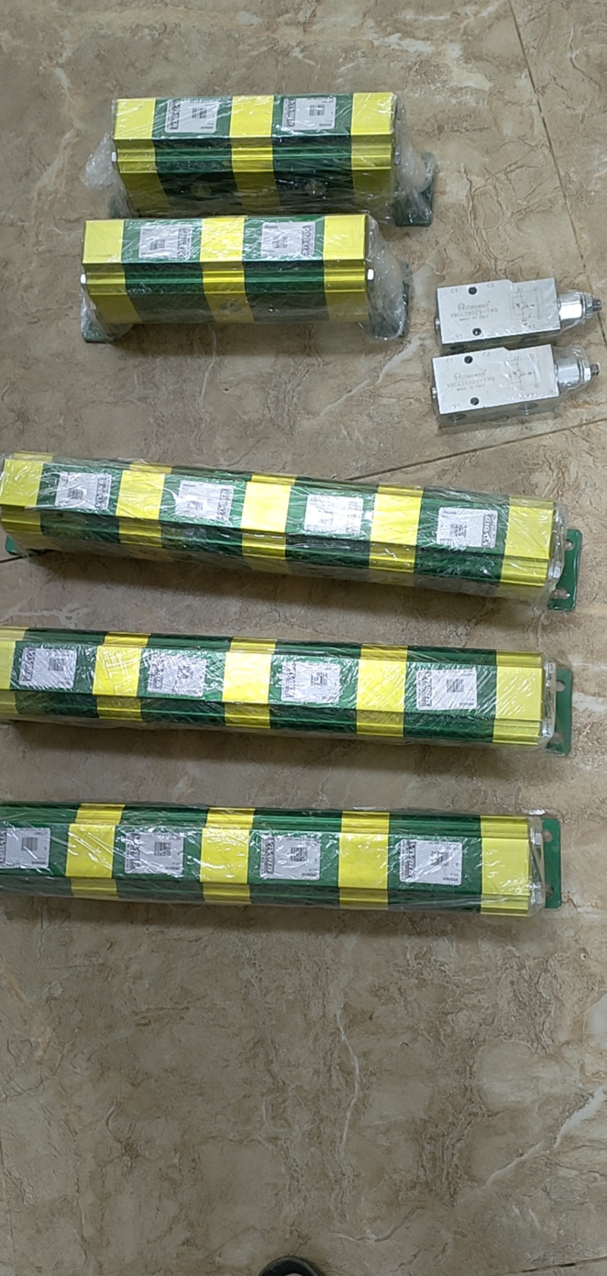 Phân phối bộ chia lưu lượng thủy lực bánh răng vivoil