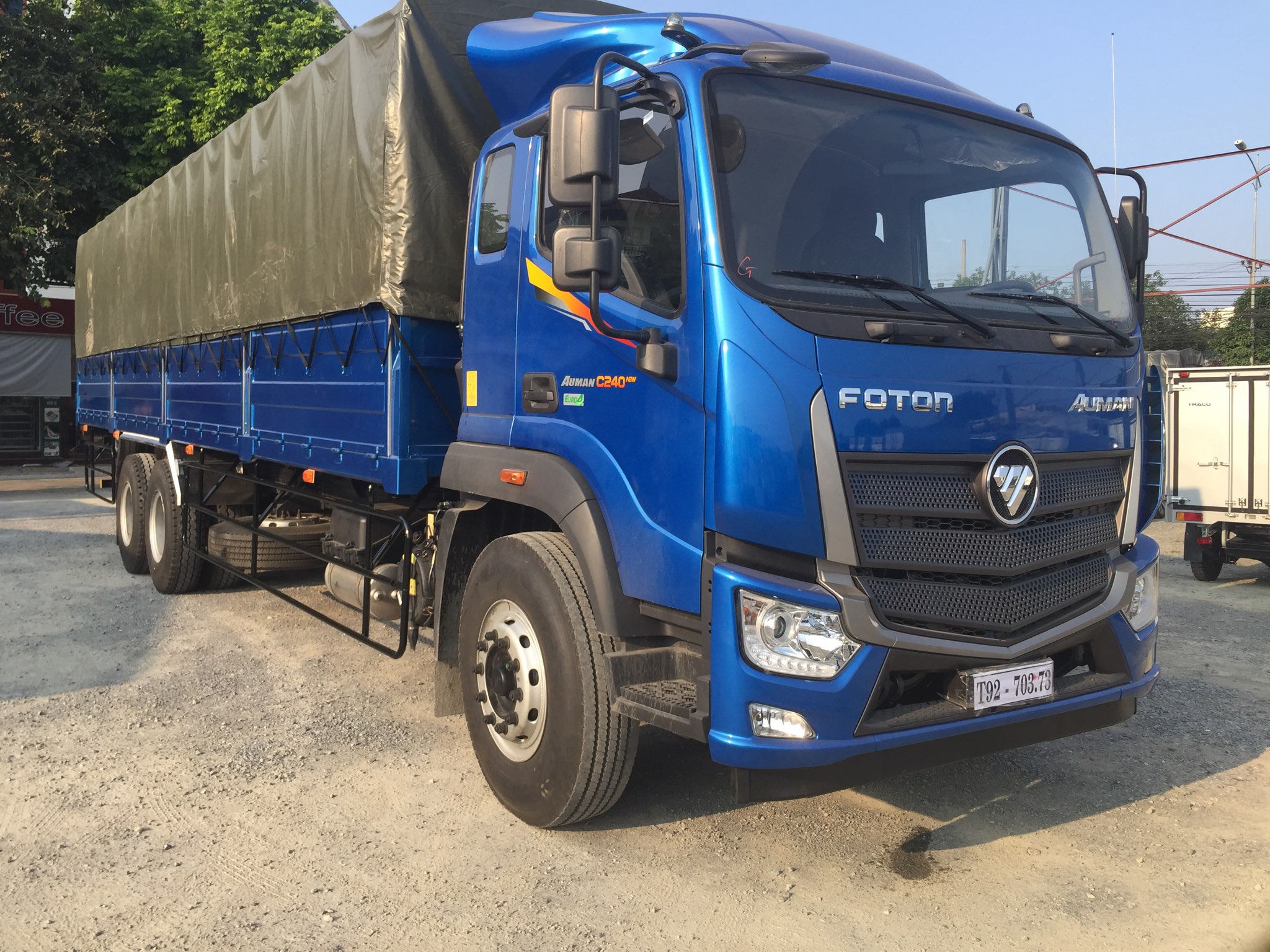 Xe Tải Auman C240 Mui Bạt Tải Trọng 14 Tấn