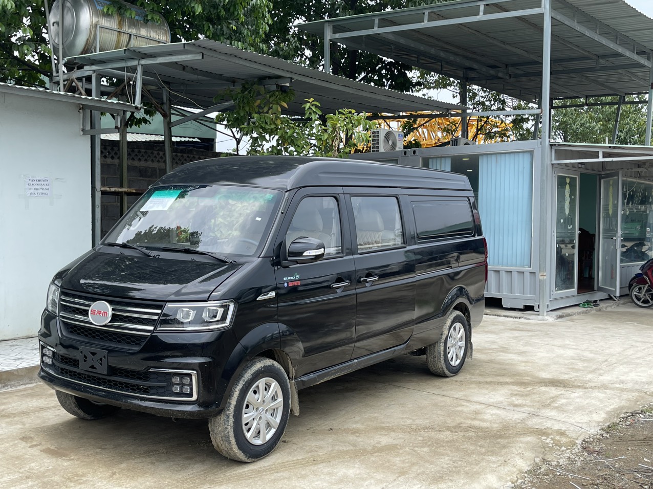 Van 5 chỗ 868 cao cấp